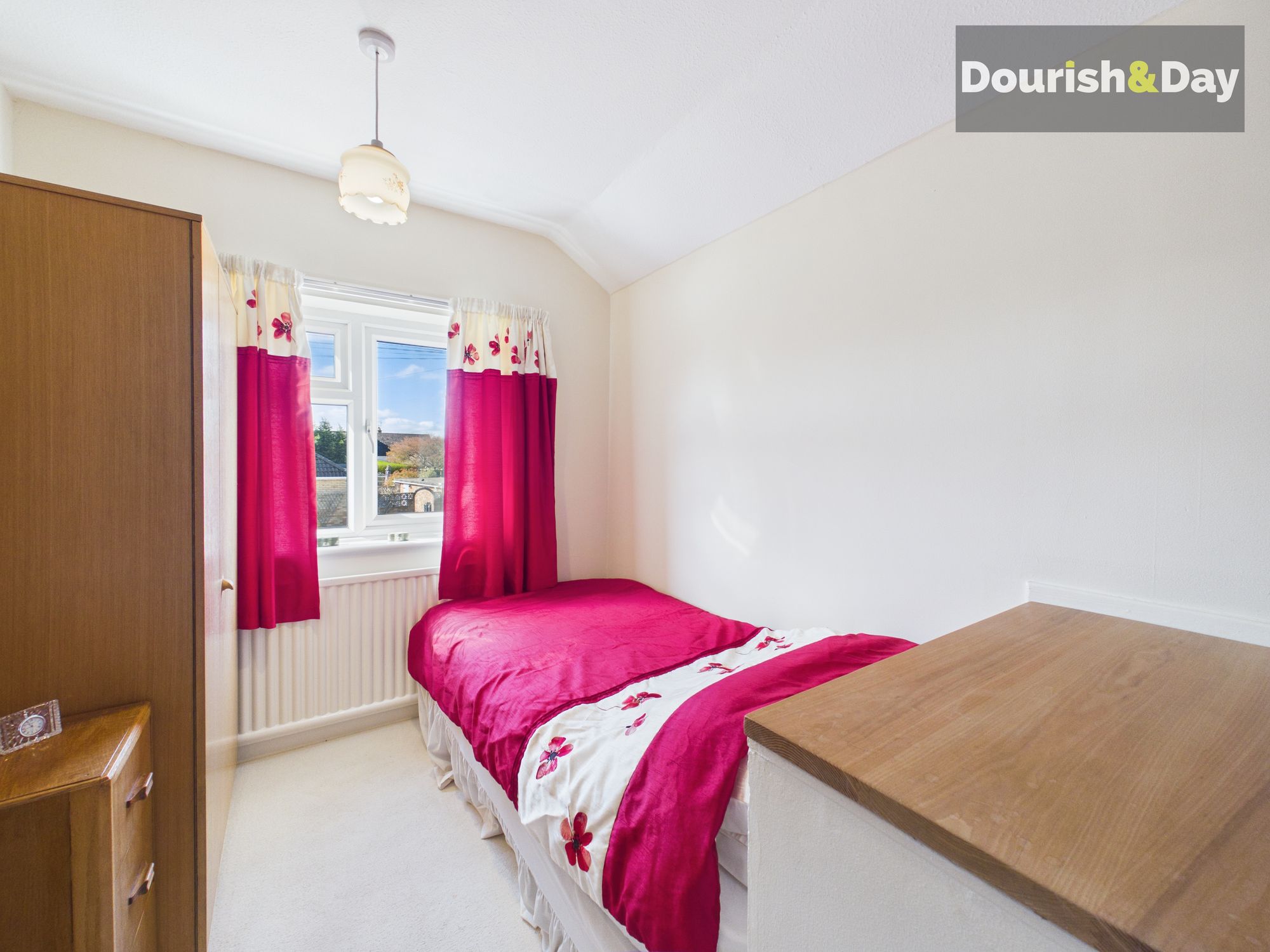 3 bed detached house for sale in Torrington Avenue, Stafford, ST17 - Property Image 10