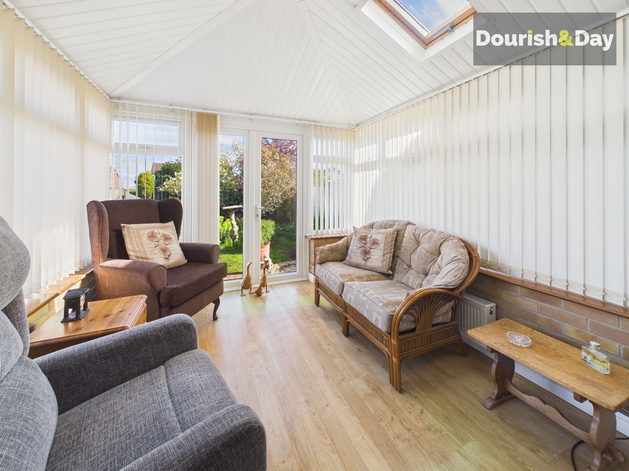 3 bed detached house for sale in Torrington Avenue, Stafford, ST17 - Property Image 5