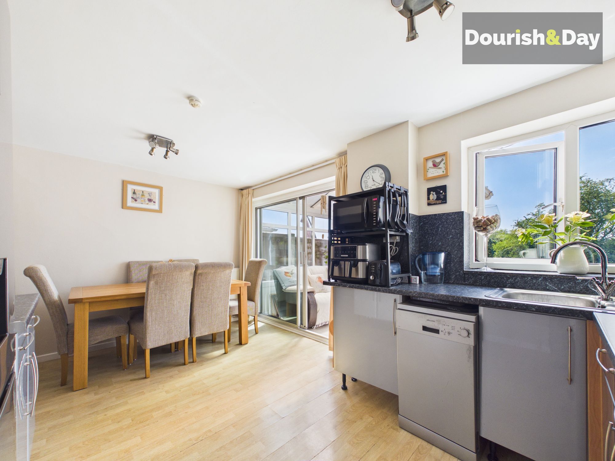 4 bed detached house for sale in Bradshaw Way, Parkside, Stafford, ST16  - Property Image 9