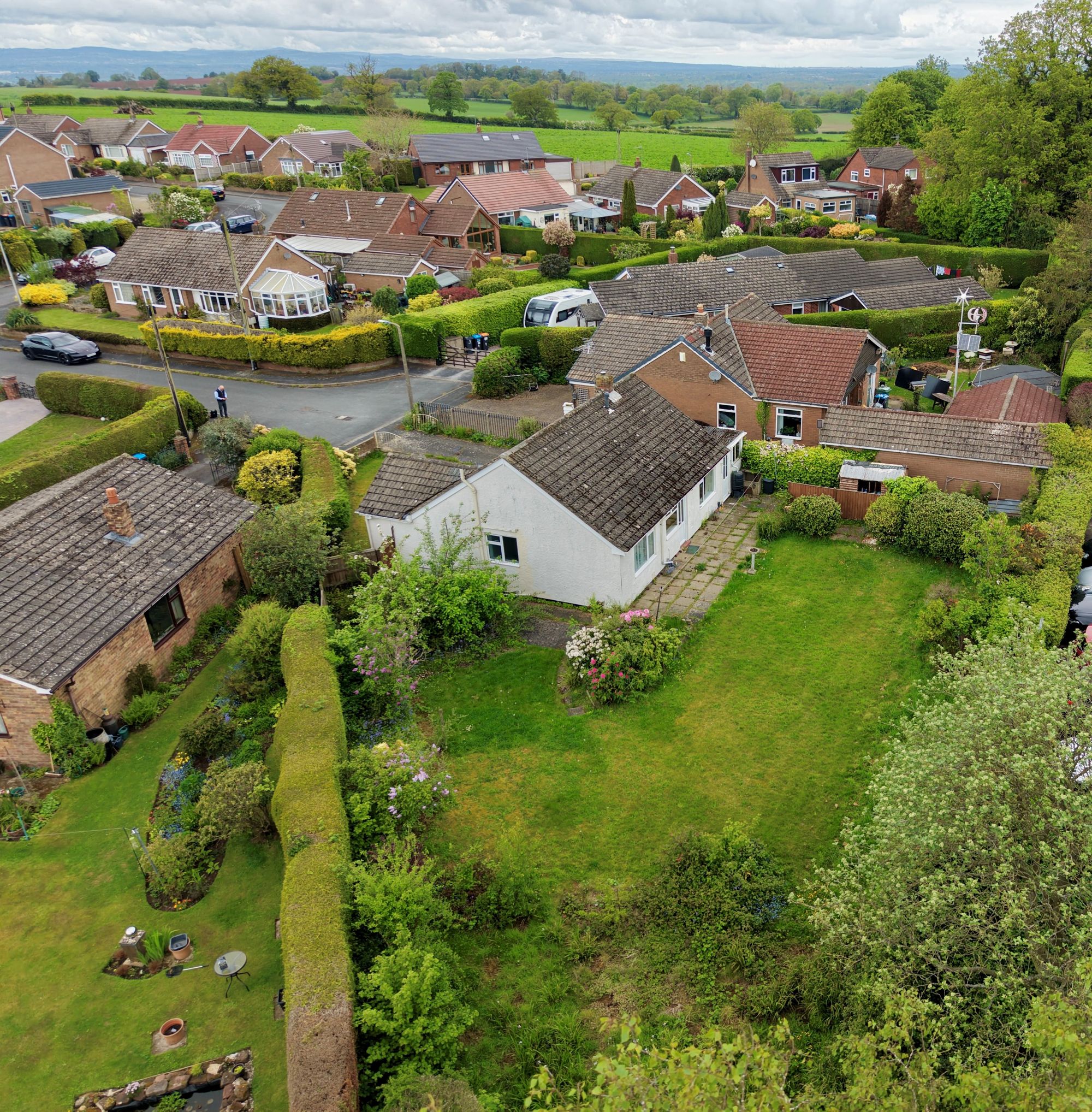2 bed detached bungalow for sale in Hebers Close, Oathills, SY14 - Property Image 8