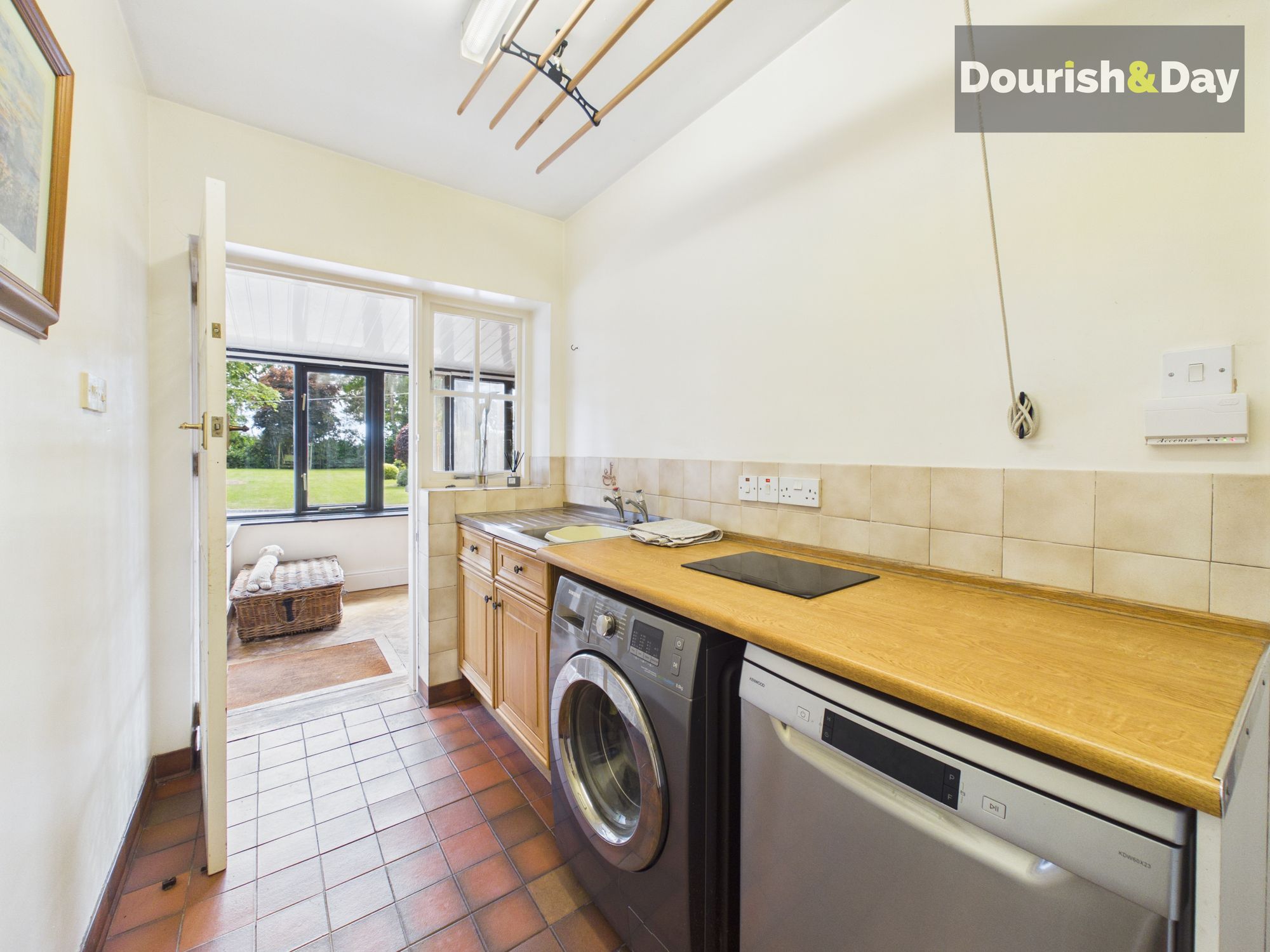 5 bed barn conversion for sale in Mill Lane, Acton Trussell, ST17 - Property Image 15