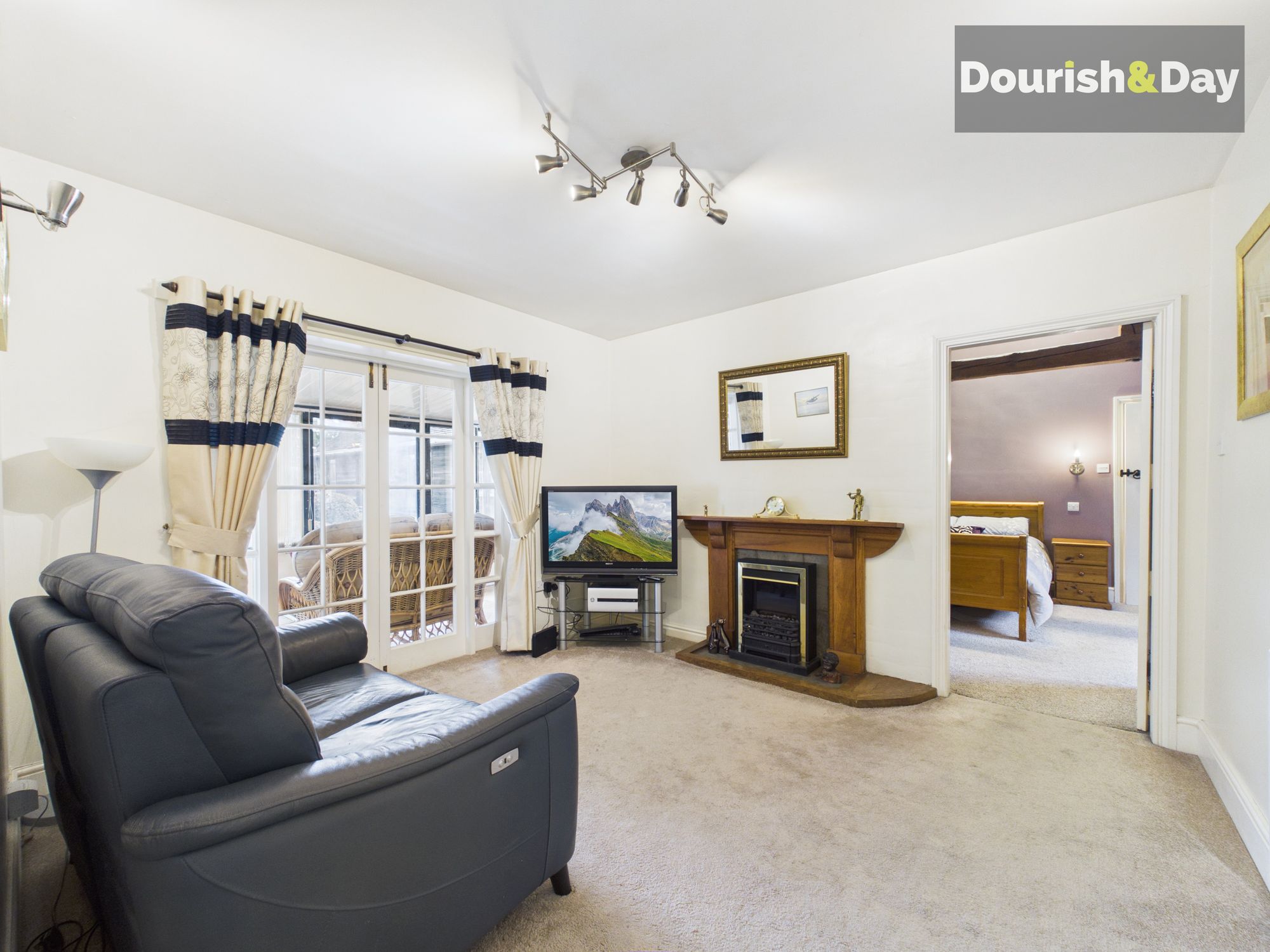 5 bed barn conversion for sale in Mill Lane, Acton Trussell, ST17 - Property Image 16