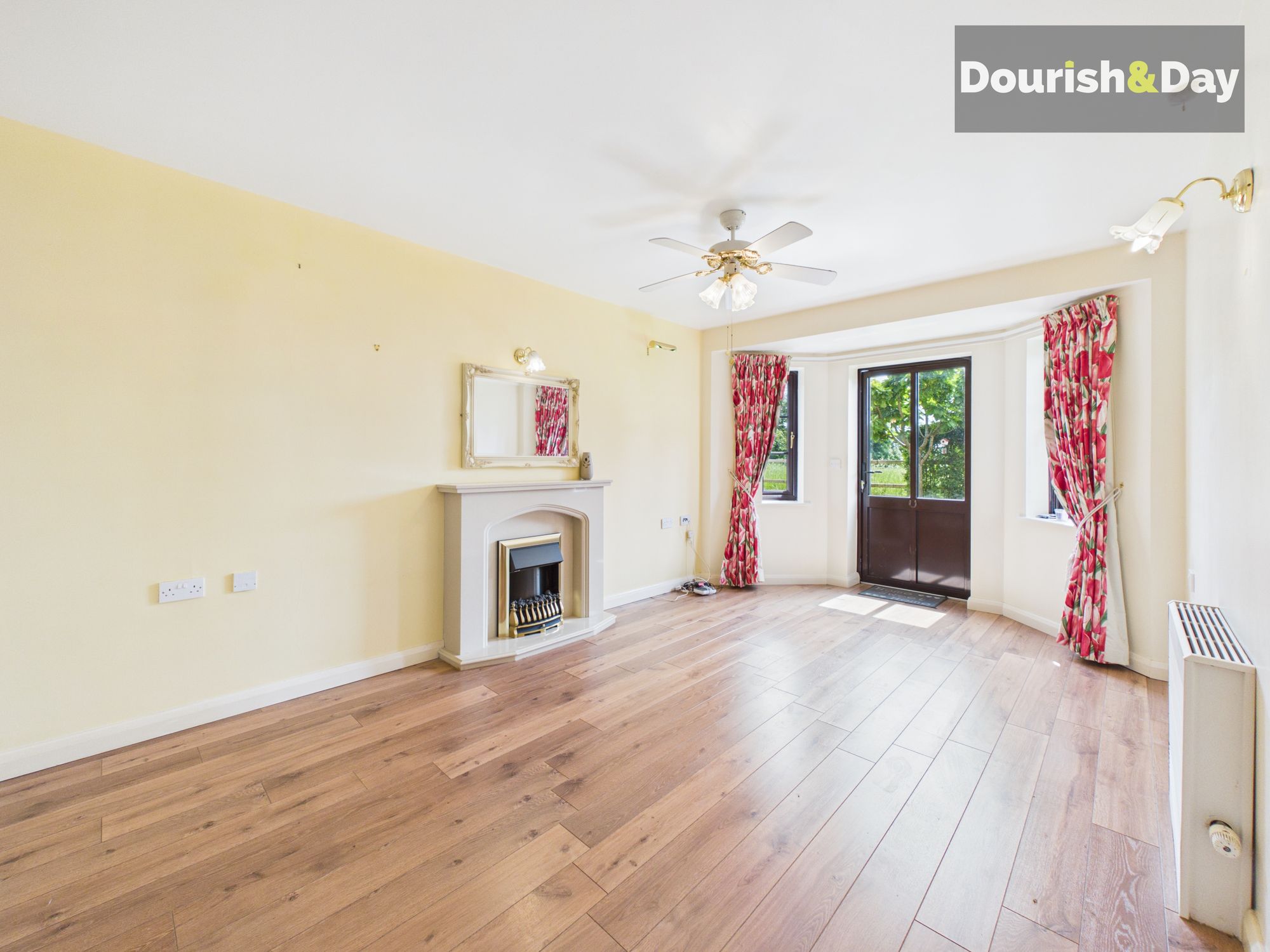 2 bed flat for sale in School Road, Wheaton Aston, ST19 - Property Image 2