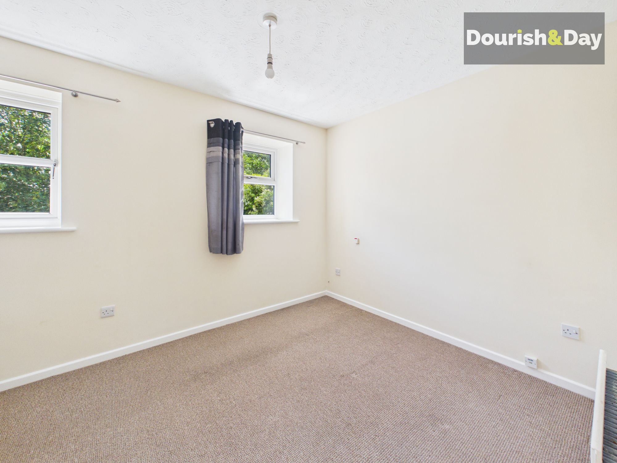 2 bed end of terrace house for sale in Romney Drive, Stafford, ST16 - Property Image 9