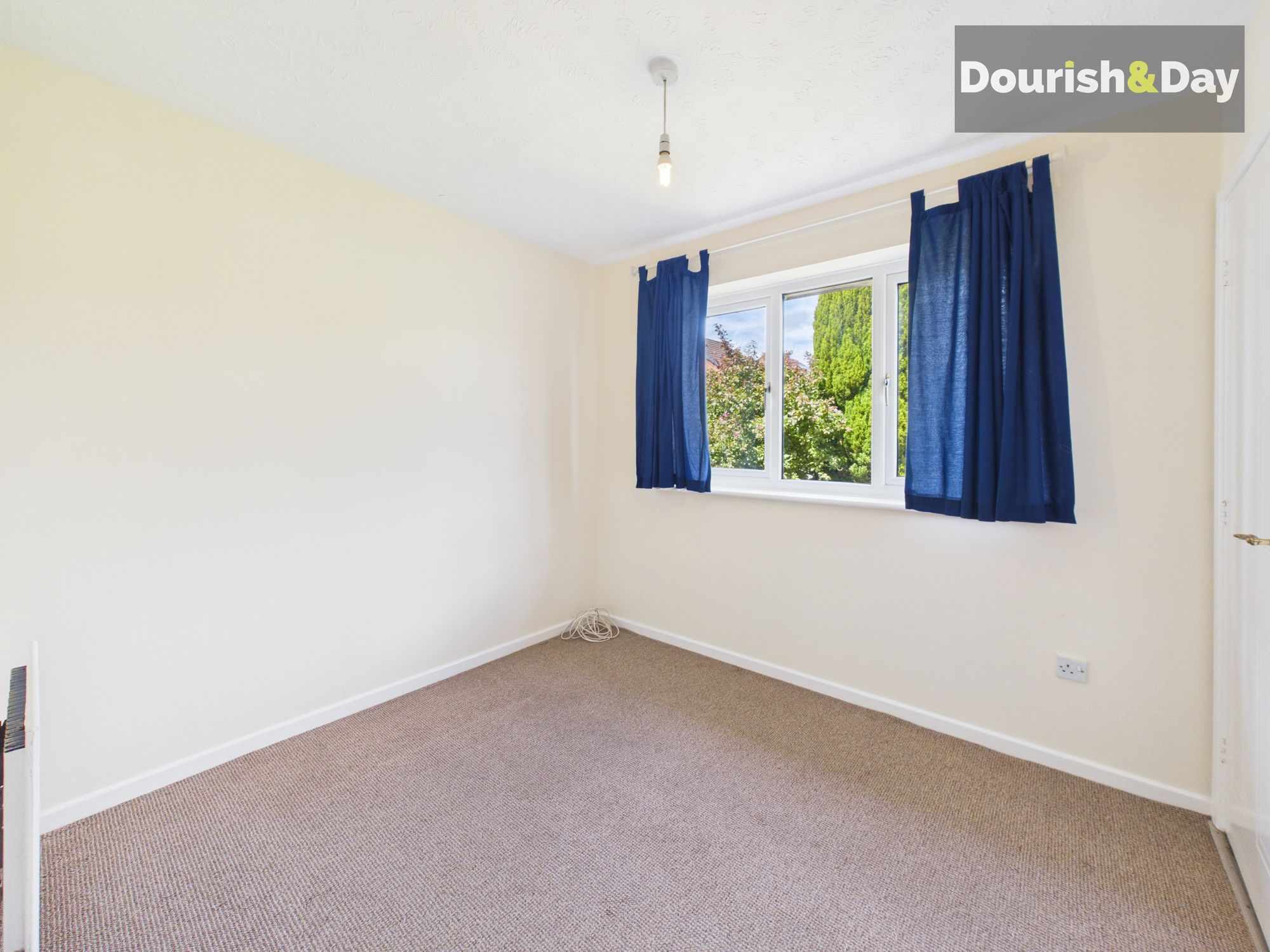 2 bed end of terrace house for sale in Romney Drive, Stafford, ST16 - Property Image 11