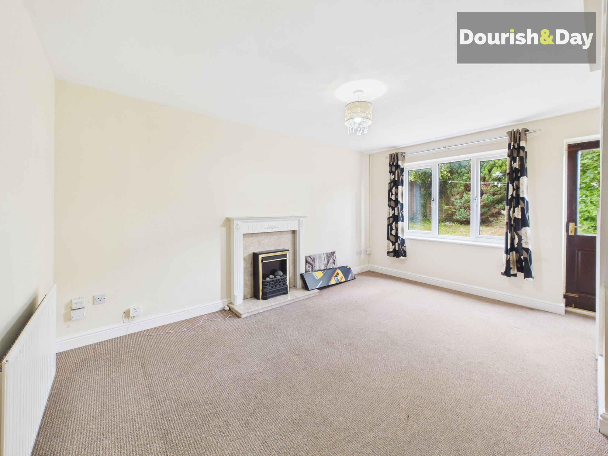 2 bed end of terrace house for sale in Romney Drive, Stafford, ST16 - Property Image 7