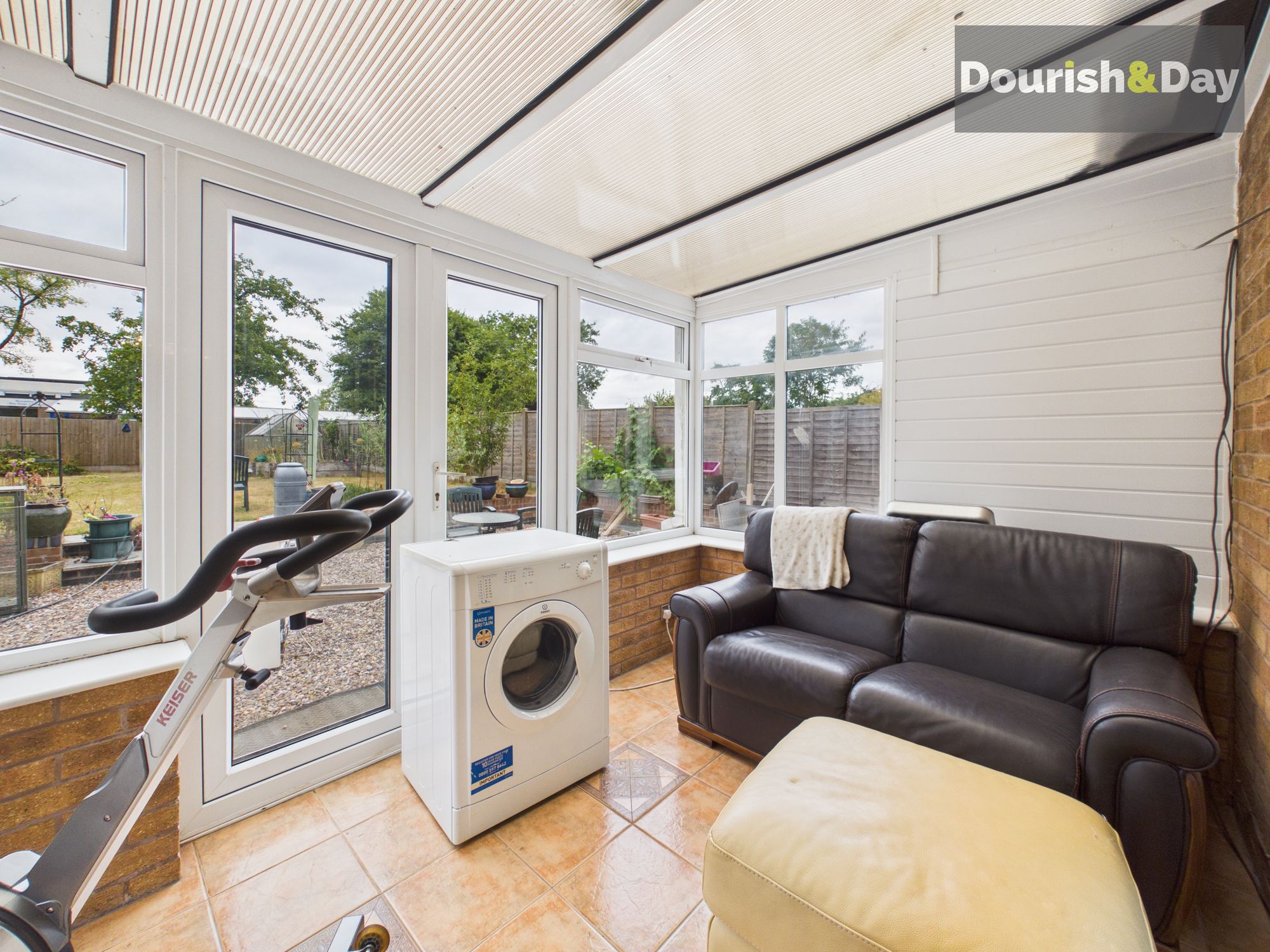 4 bed detached house for sale in Victoria Way, Stafford, ST17 - Property Image 10