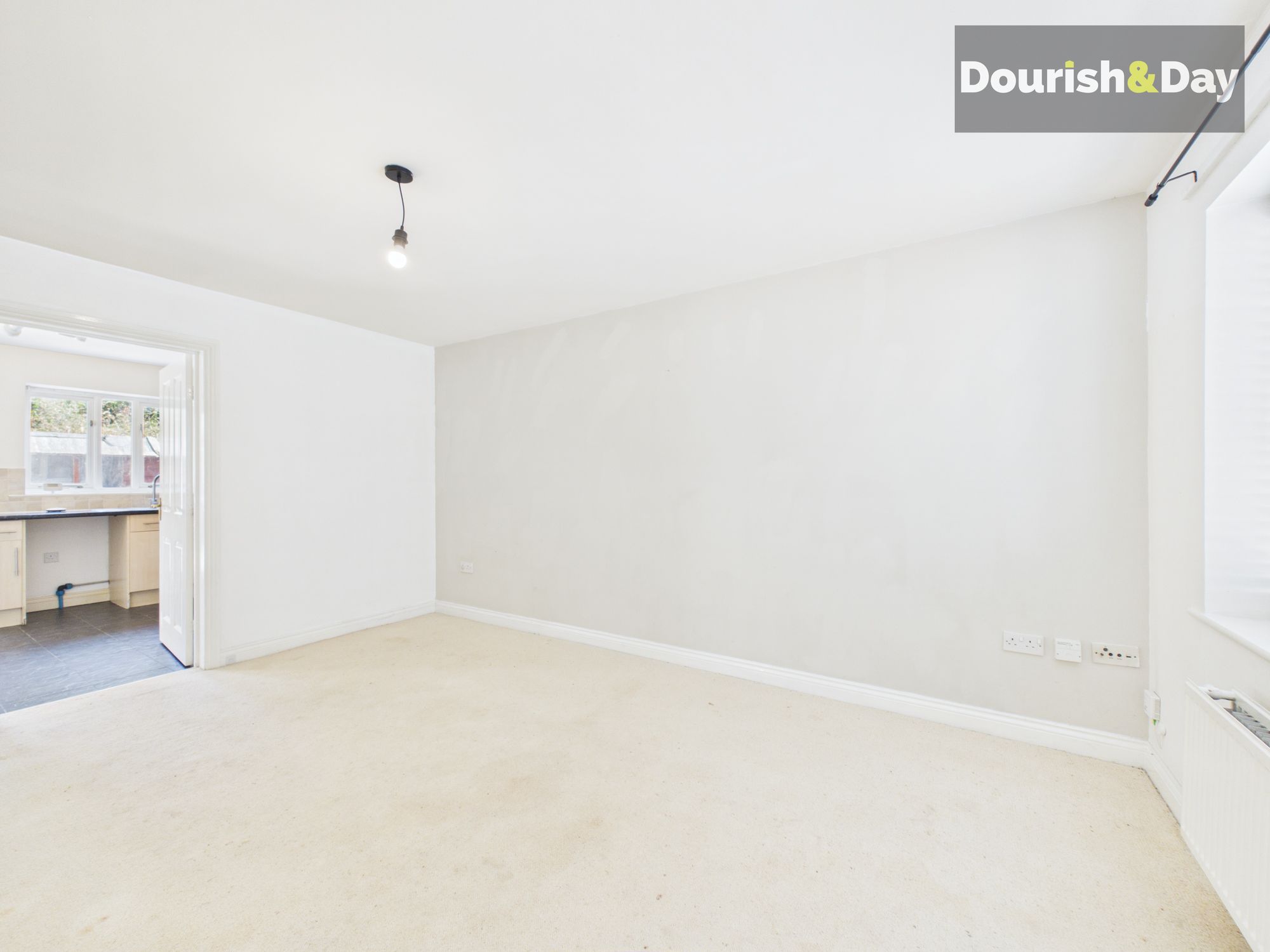 3 bed end of terrace house for sale in Shrewsbury Road, Market Drayton, TF9  - Property Image 5