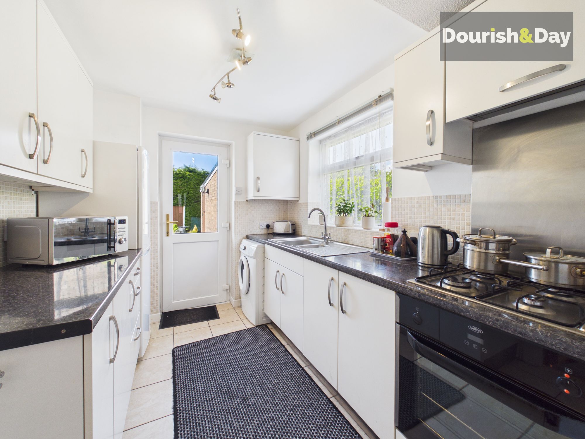 3 bed semi-detached house for sale in Babbacombe Avenue, Stafford, ST17 - Property Image 2