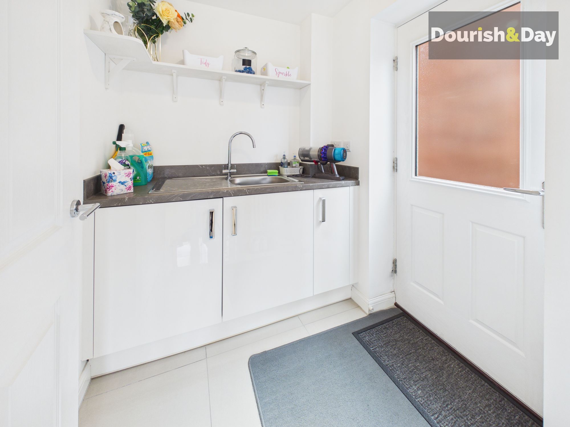 3 bed detached house for sale in Beech Tree Close, Essington, WV11 - Property Image 11