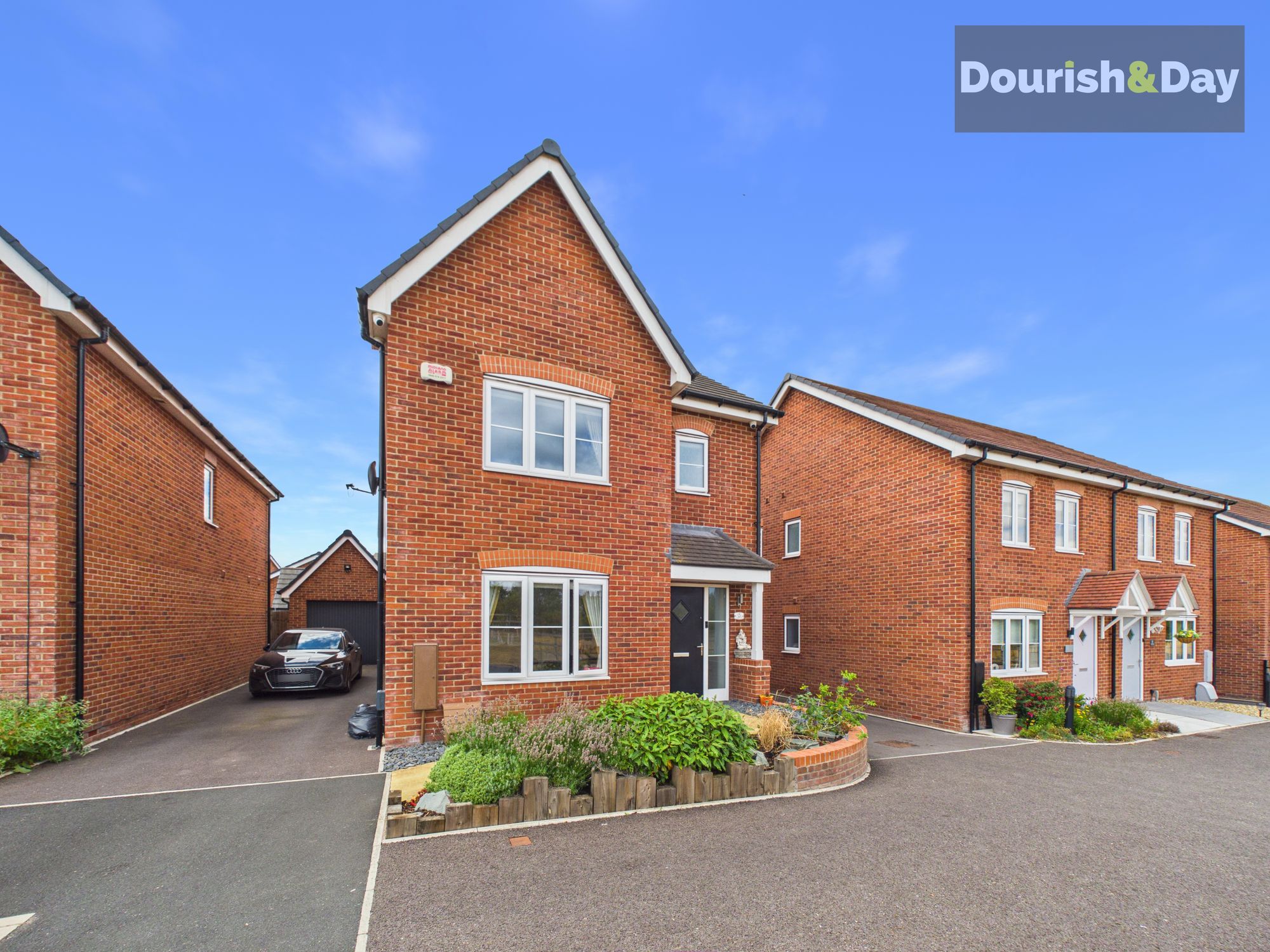 3 bed detached house for sale in Beech Tree Close, Essington, WV11 - Property Image 19