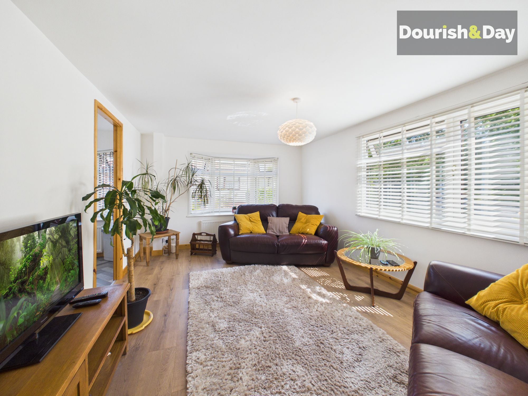 2 bed park home for sale in Lodgefield Park, Stafford, ST17 - Property Image 2