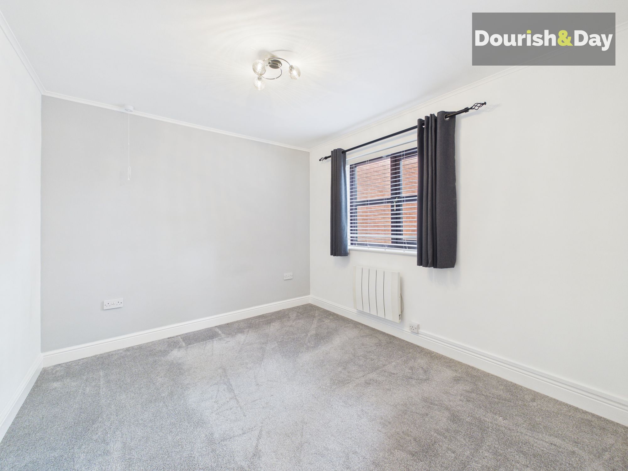 1 bed ground floor flat for sale in Wentworth Drive, Stafford, ST16 - Property Image 6