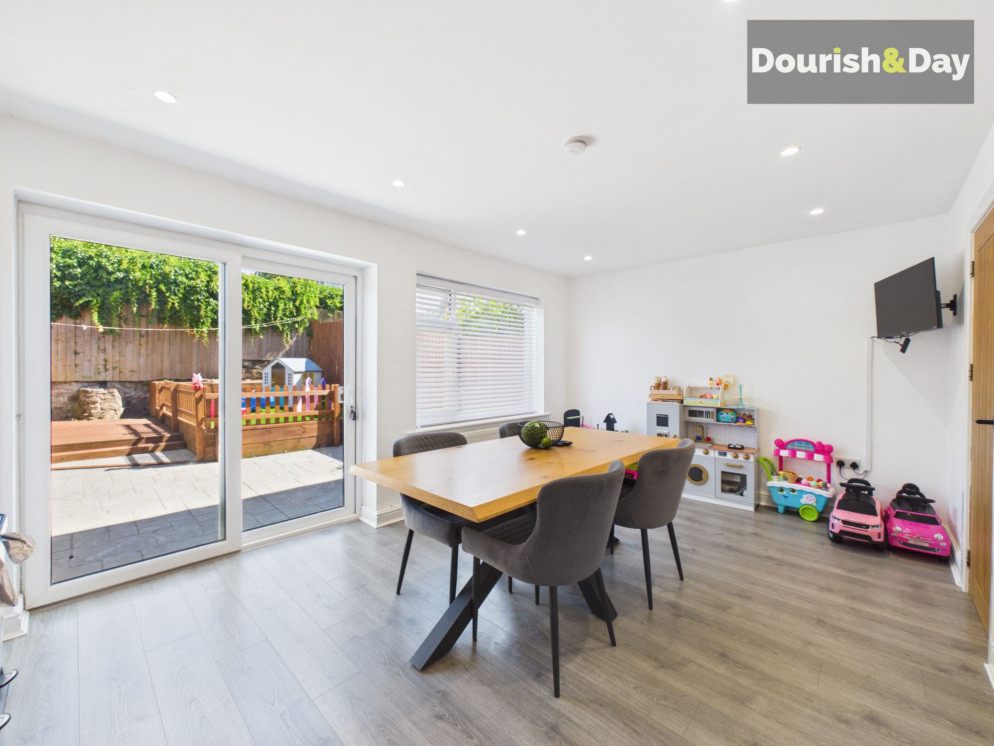 3 bed semi-detached house for sale in Elm Drive, Market Drayton, TF9 - Property Image 10