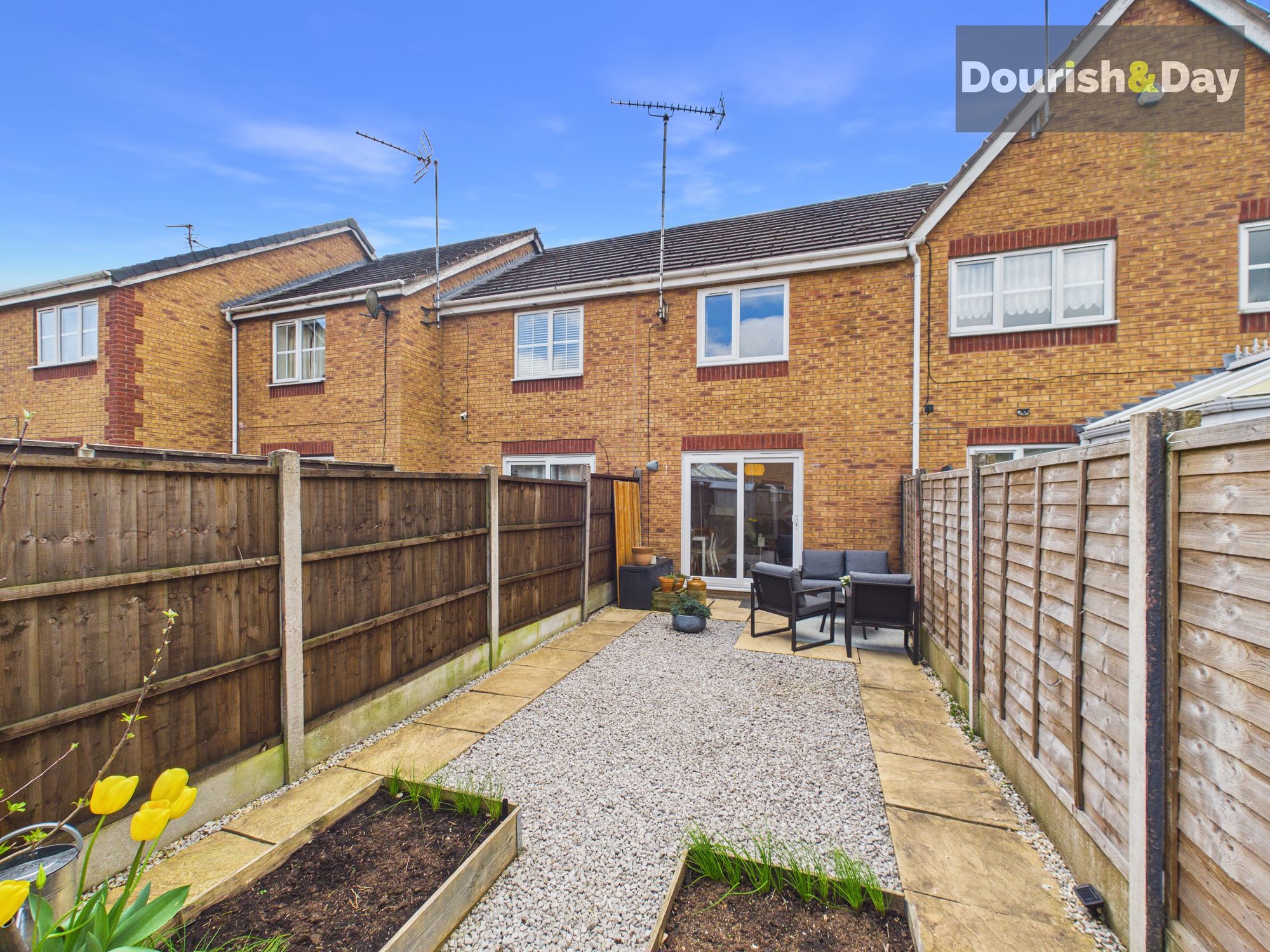 2 bed mid-terraced house for sale in Commonside Close, Stafford, ST16 - Property Image 3