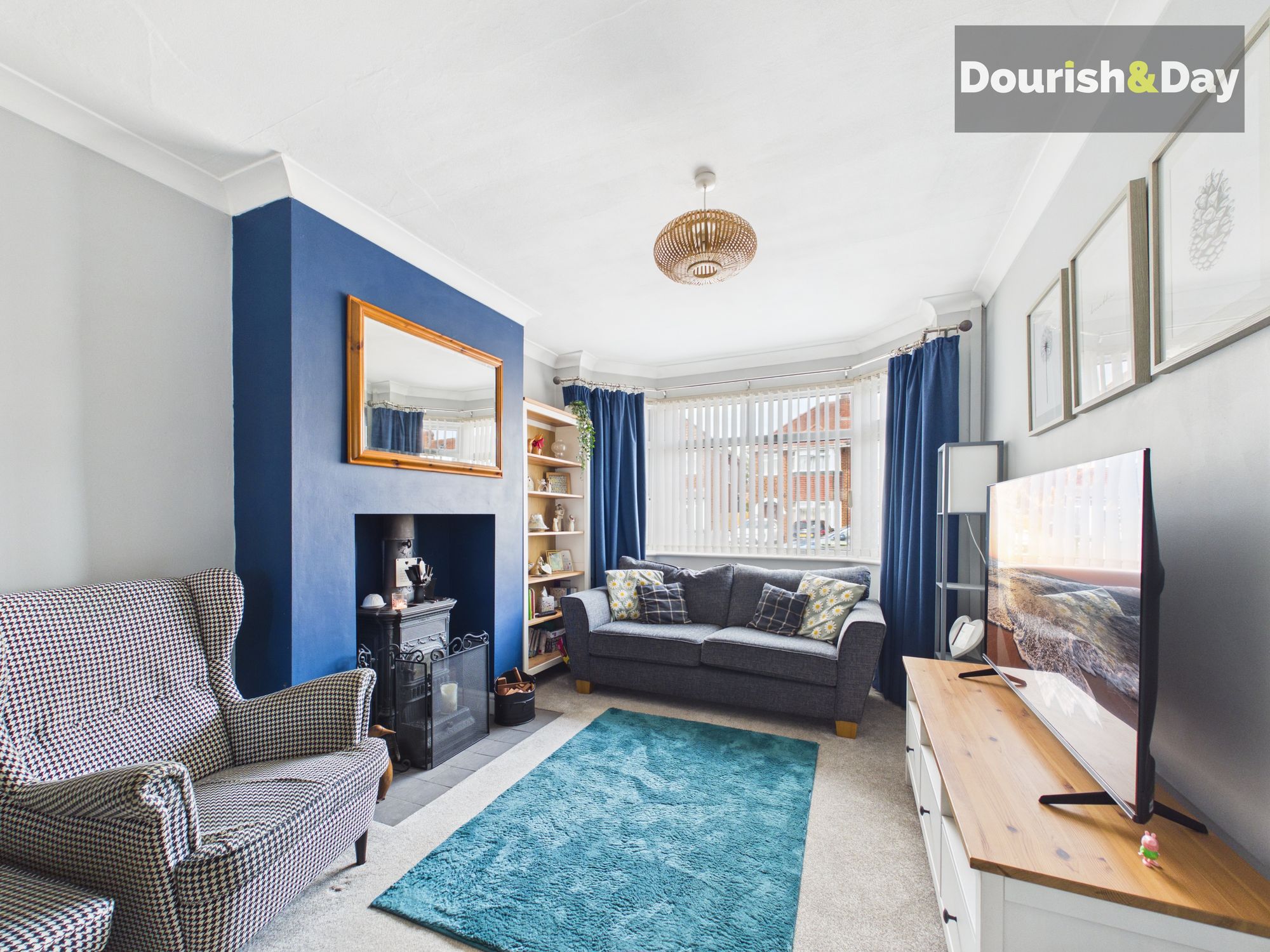 3 bed semi-detached house for sale in Oxford Gardens, Stafford, ST16  - Property Image 2