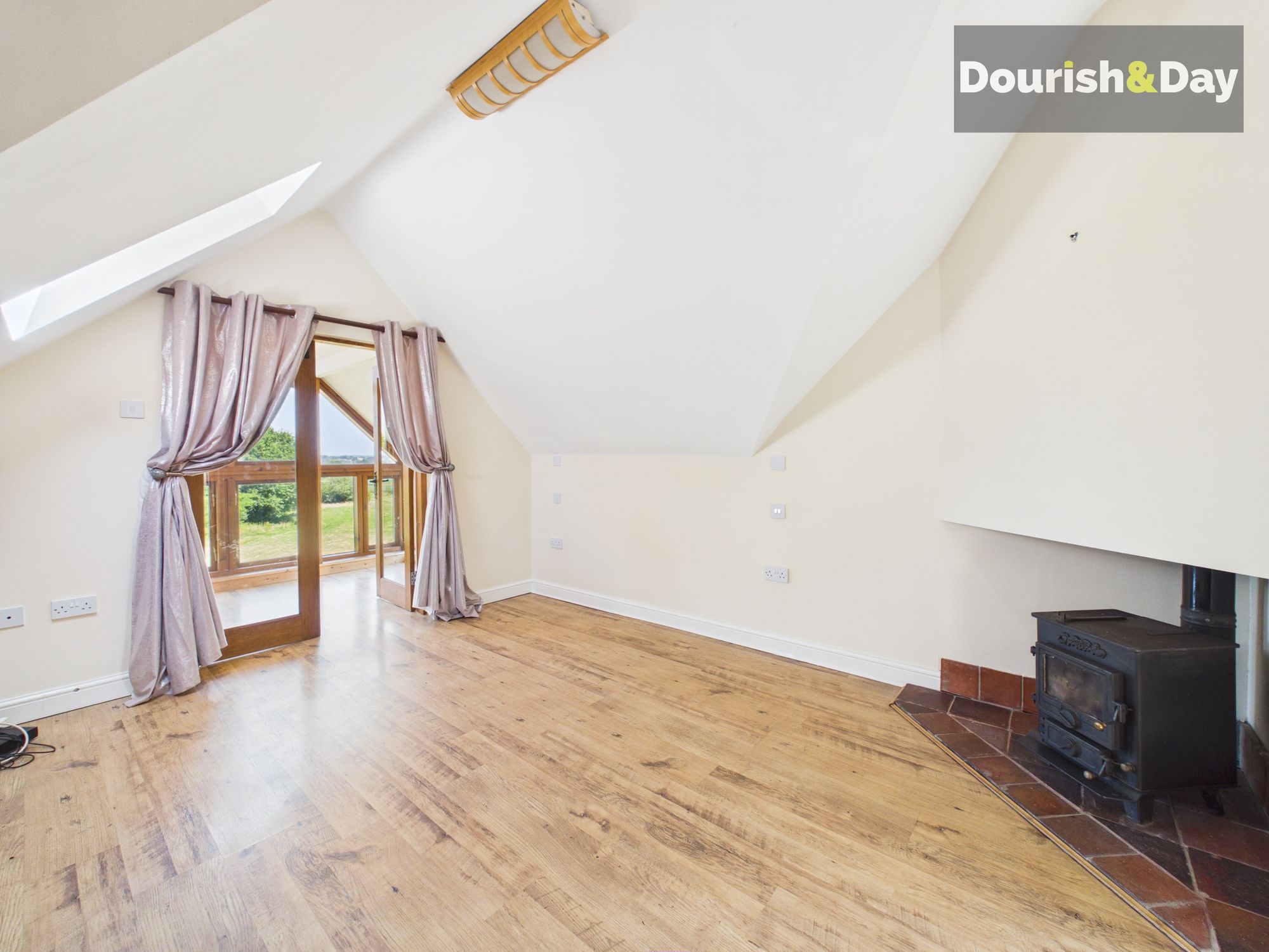 4 bed semi-detached house for sale in Top Road, Acton Trussell, ST17  - Property Image 12