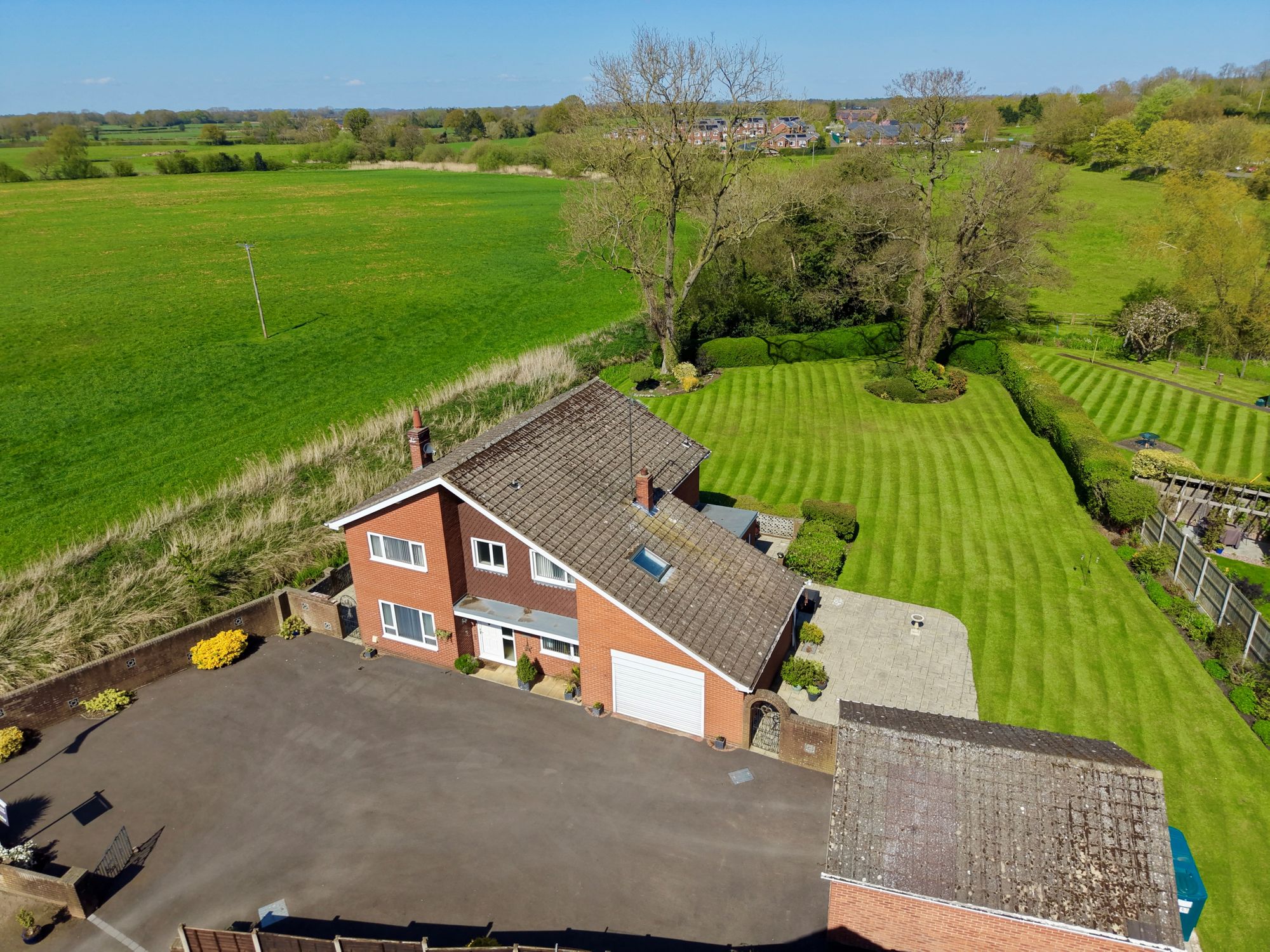 4 bed detached house for sale in Mill Street, Prees, SY13  - Property Image 37