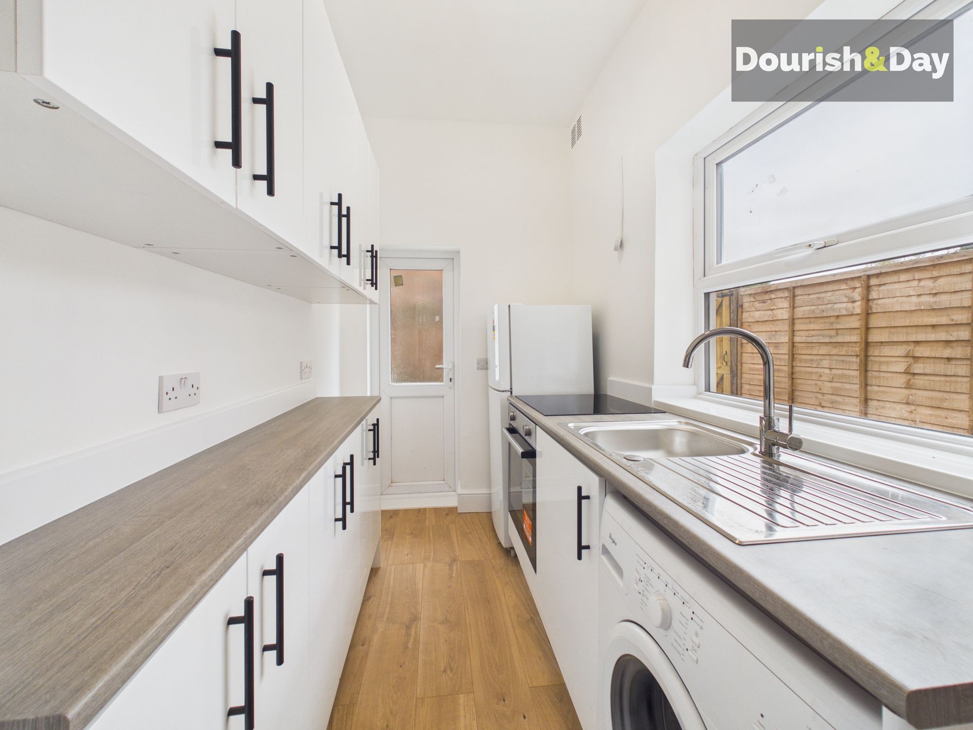 2 bed terraced house for sale in Victoria Terrace, Stafford, ST16 - Property Image 3