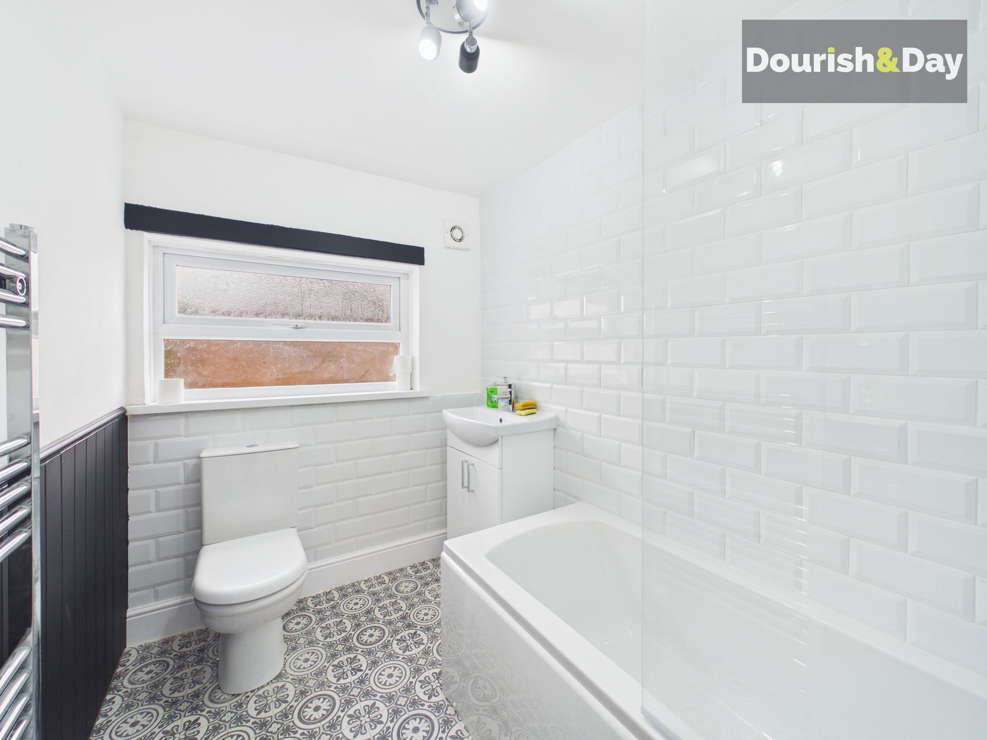2 bed terraced house for sale in Victoria Terrace, Stafford, ST16 - Property Image 9