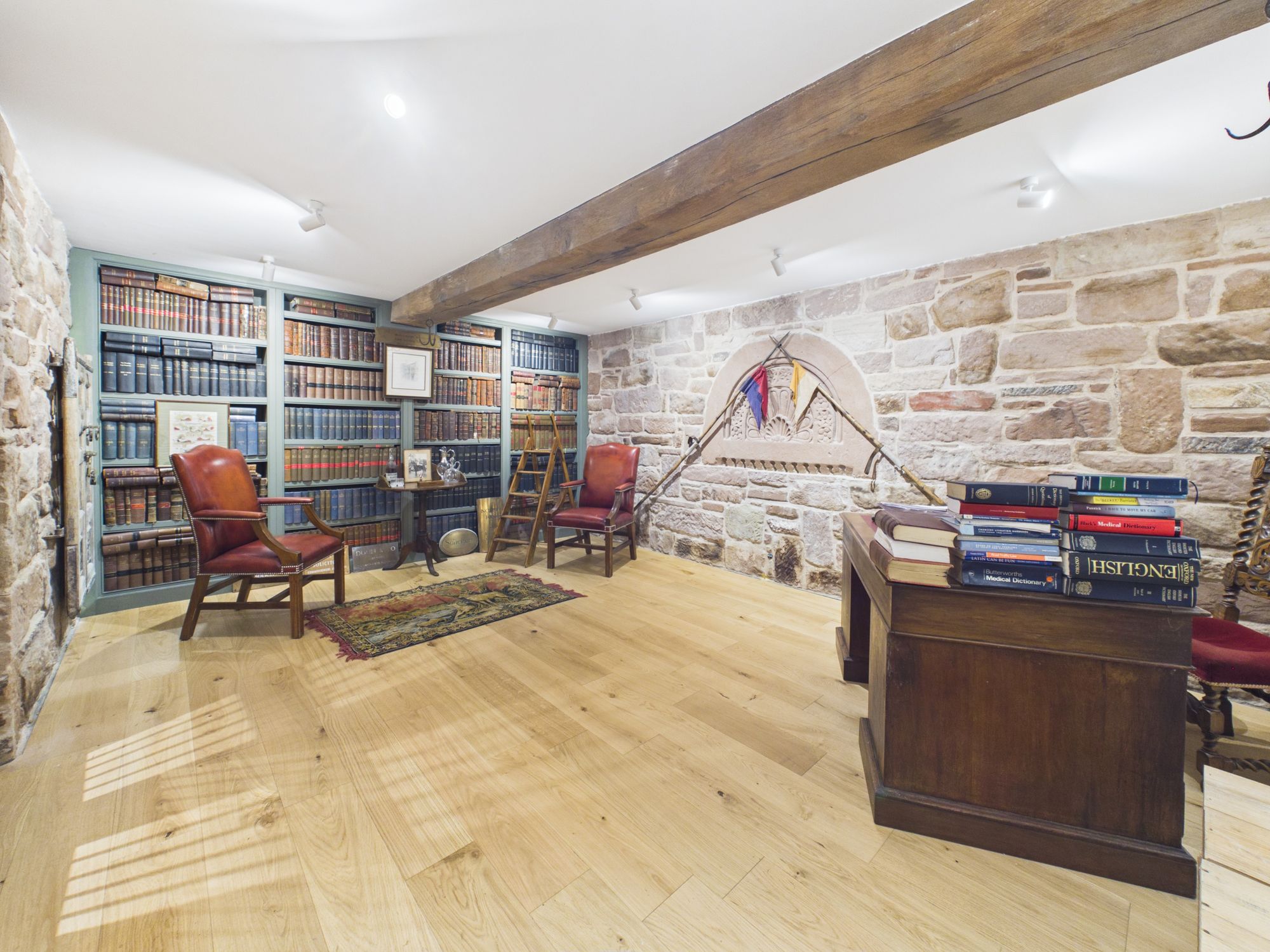 5 bed detached house for sale in Chorlton Lane, Chorlton, SY14 - Property Image 3