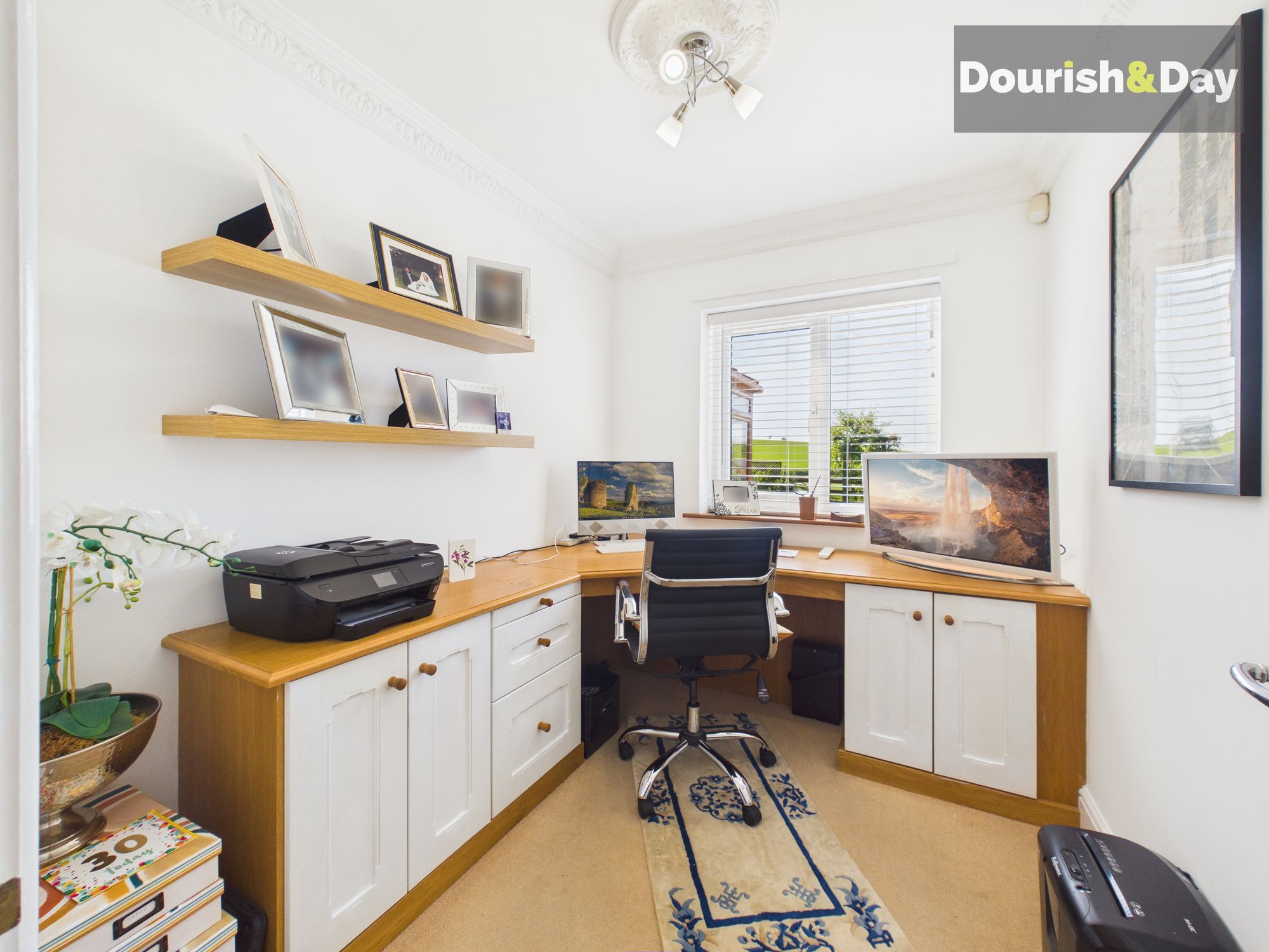 5 bed detached house for sale in Grange Court, Hixon, ST18 - Property Image 10