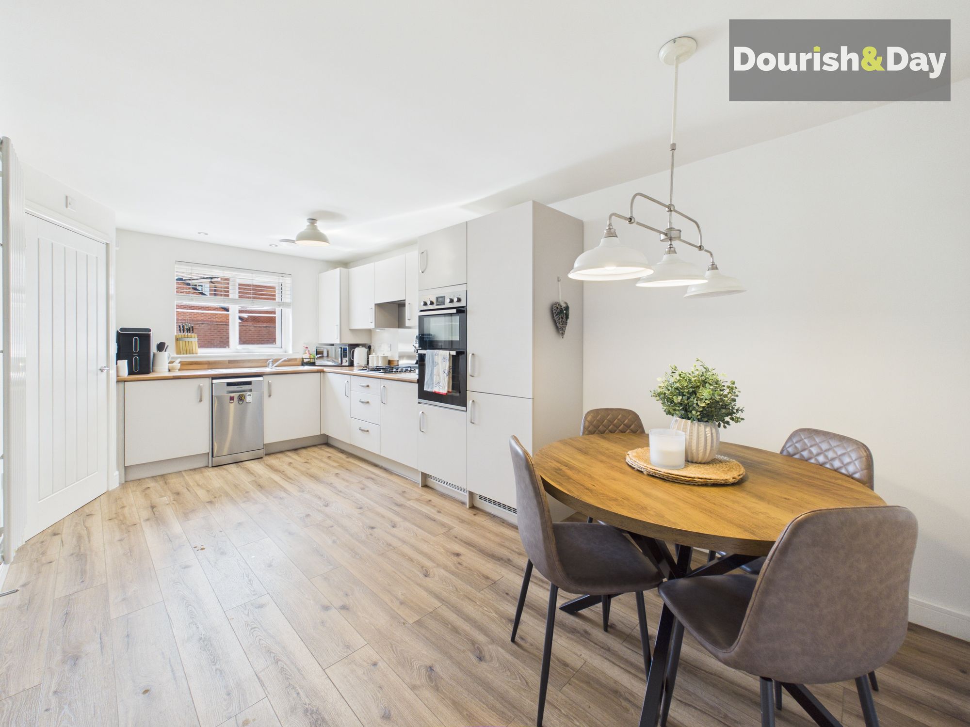 3 bed semi-detached house for sale in Till View, Stafford, ST16 - Property Image 6