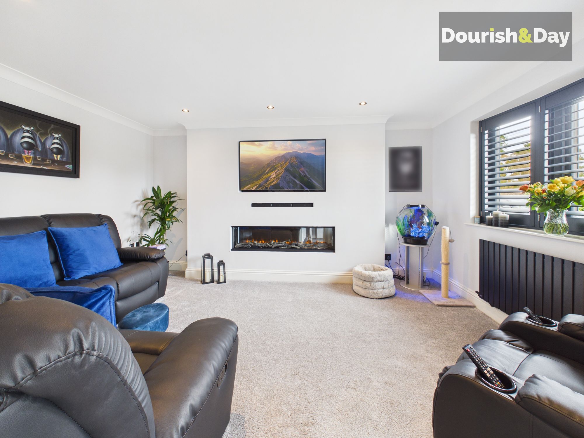 2 bed detached house for sale in Penley, Wrexham, LL13 - Property Image 3
