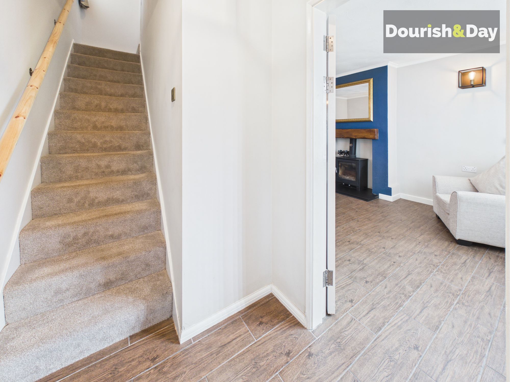 3 bed semi-detached house for sale in The Holmes, Wolverhampton, WV10 - Property Image 5