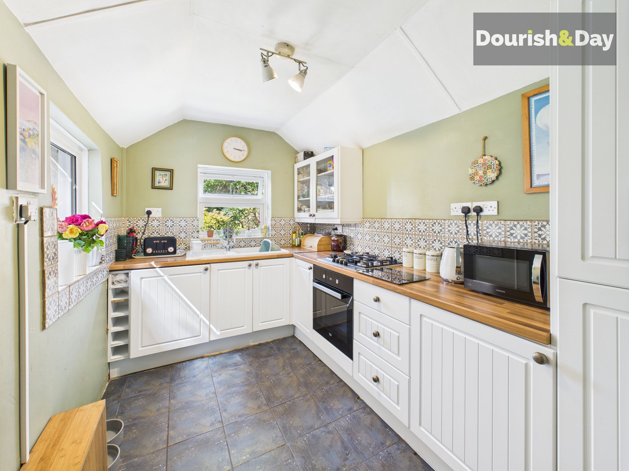 2 bed mid-terraced house for sale in County Road, Stafford, ST16 - Property Image 7