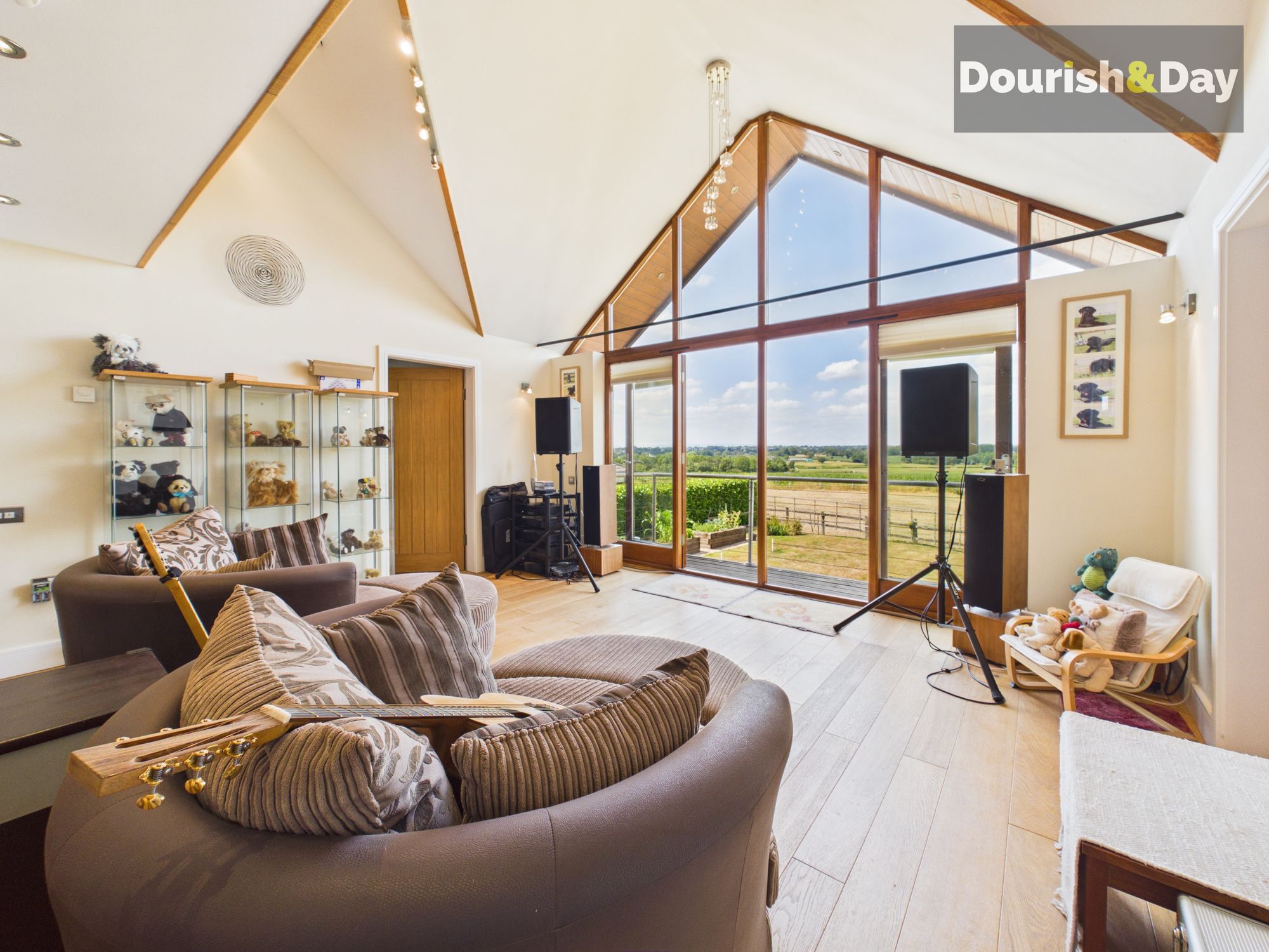 6 bed detached house for sale in Moreton Street, Prees, SY13 - Property Image 19