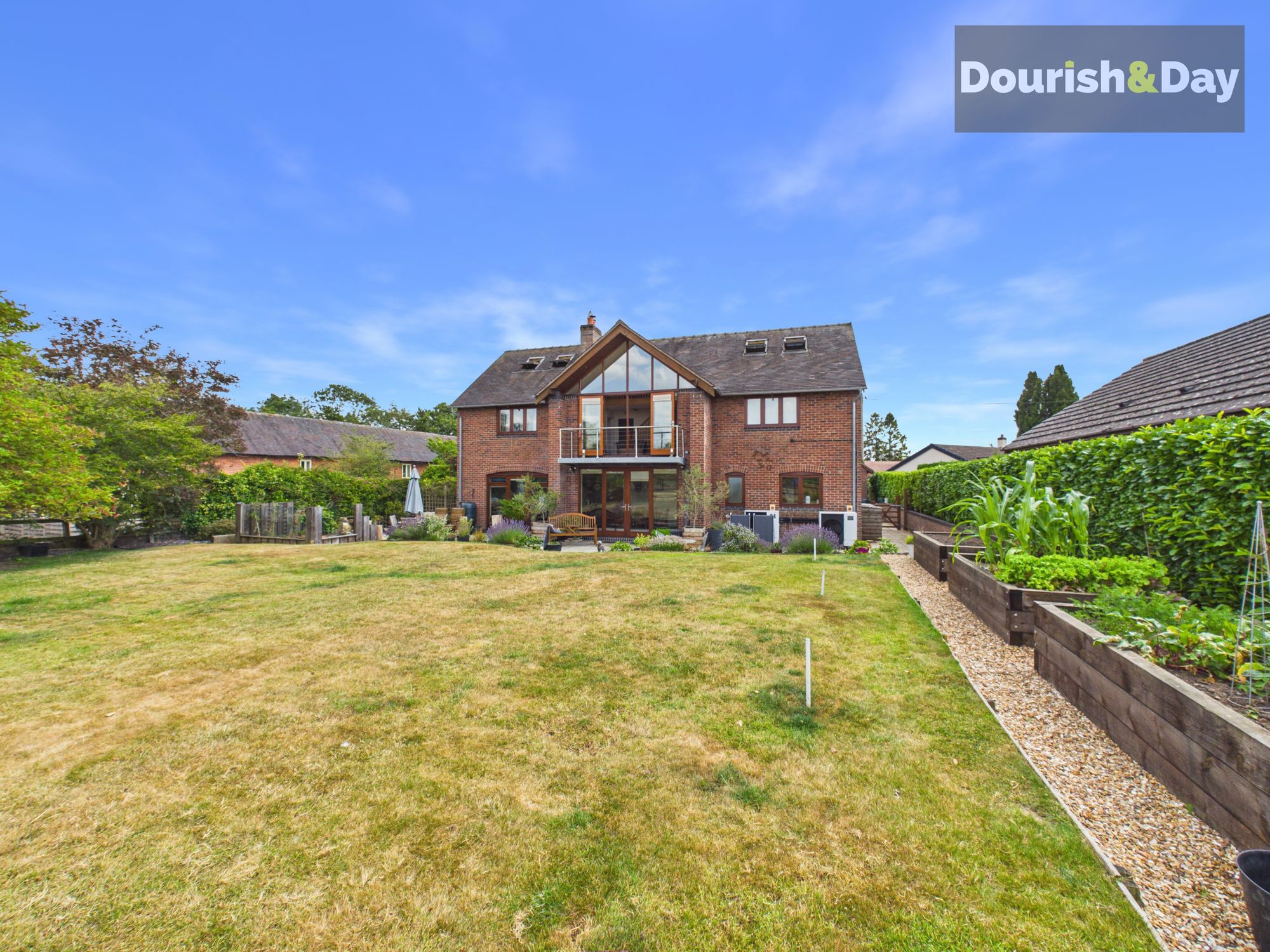 6 bed detached house for sale in Moreton Street, Prees, SY13 - Property Image 31