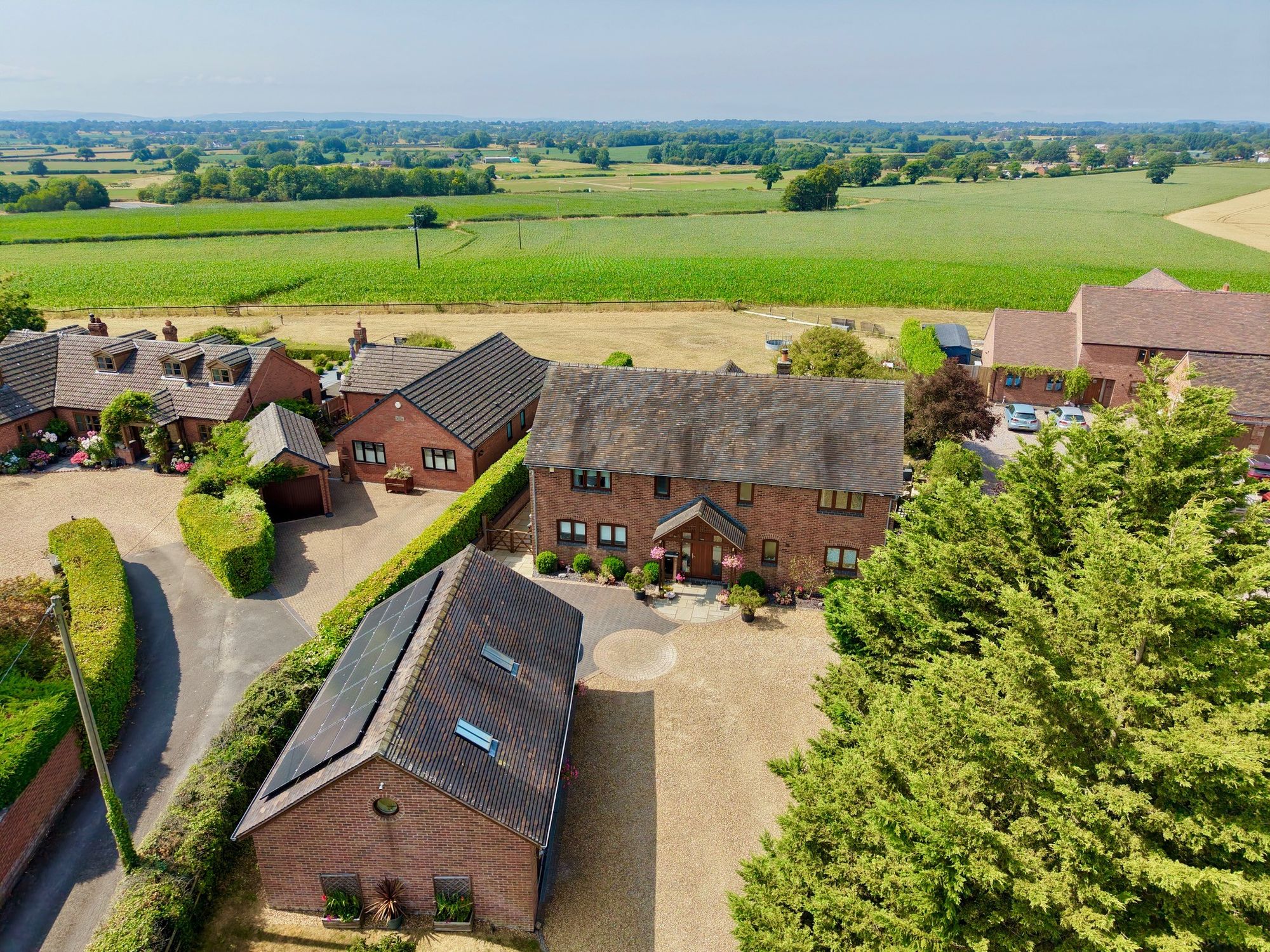 6 bed detached house for sale in Moreton Street, Prees, SY13 - Property Image 36