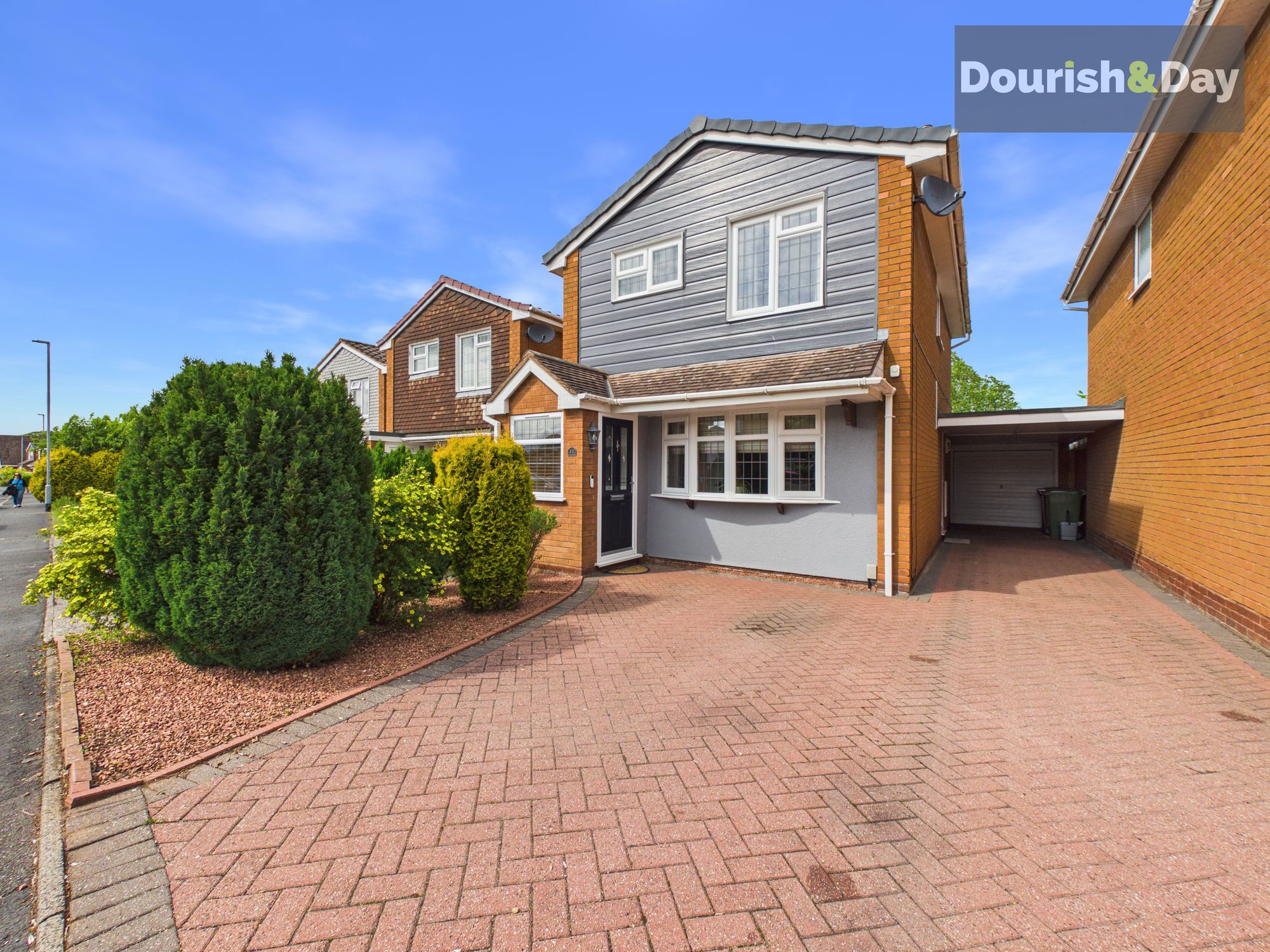 3 bed detached house to rent in Sweetbriar Way, Stafford, ST17  - Property Image 1