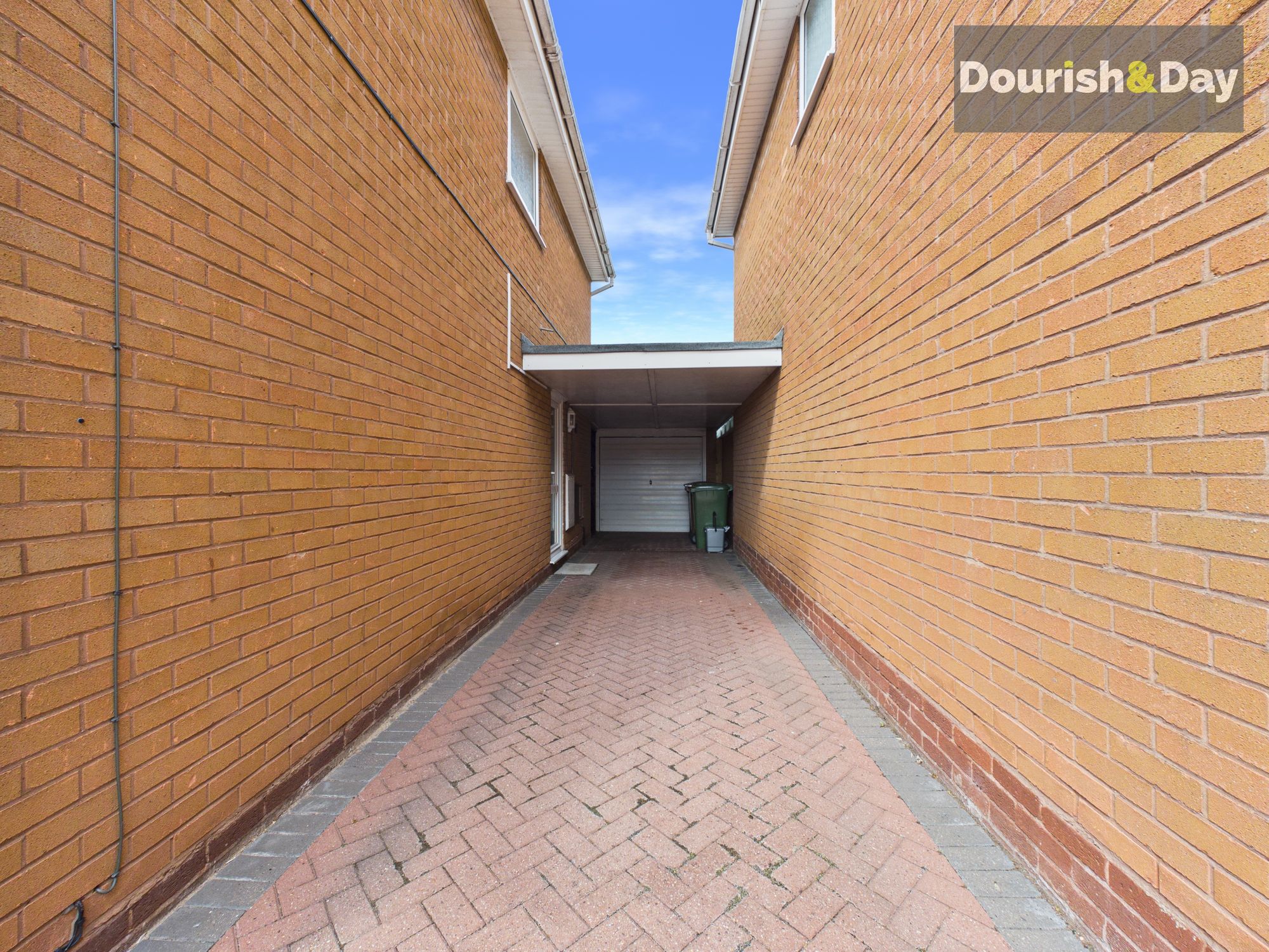 3 bed detached house to rent in Sweetbriar Way, Stafford, ST17  - Property Image 15