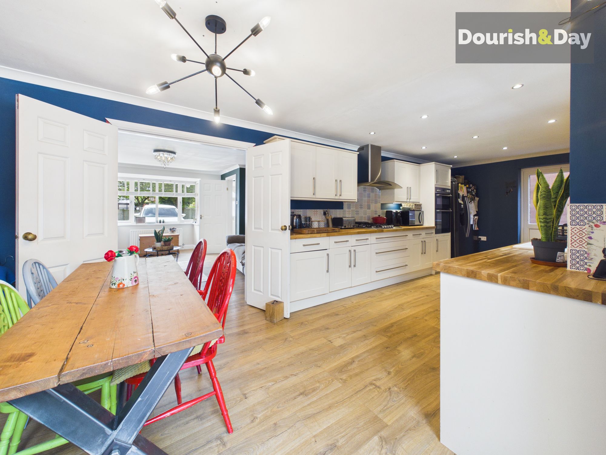 4 bed detached house for sale in Cairns Drive, Stafford, ST16 - Property Image 7