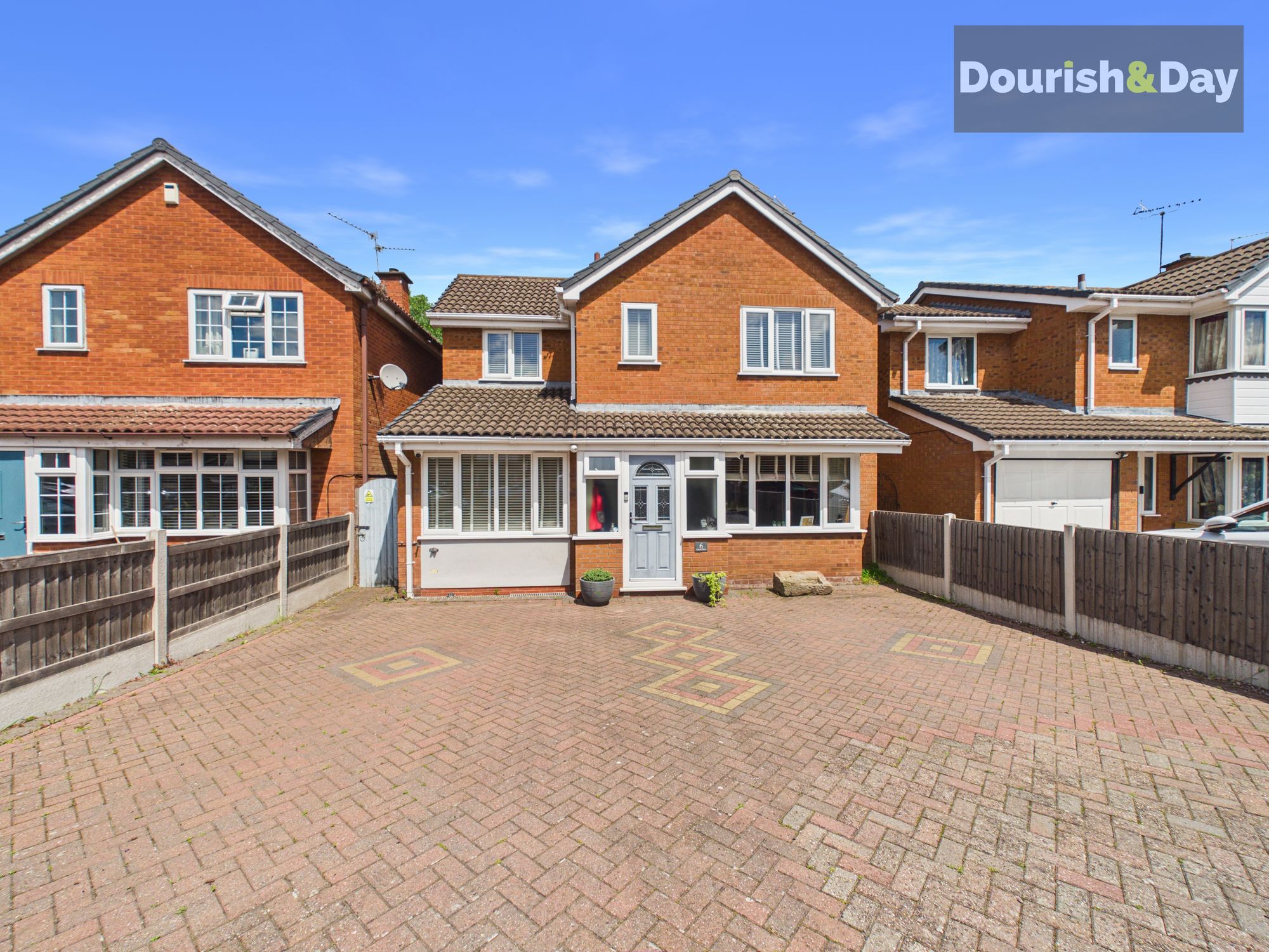 4 bed detached house for sale in Cairns Drive, Stafford, ST16