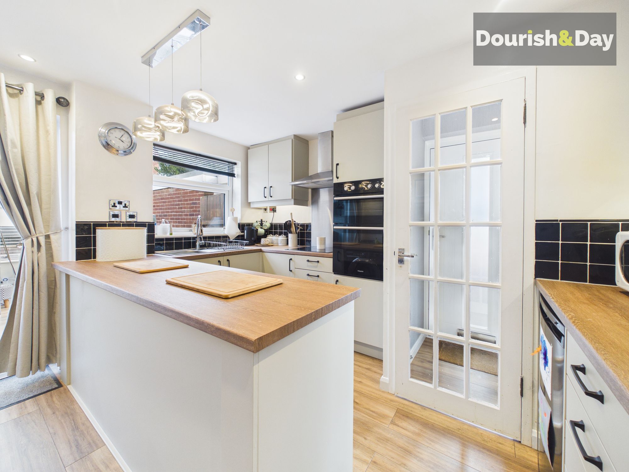 3 bed semi-detached house for sale in Rookswood Copse, Stafford, ST17 - Property Image 5