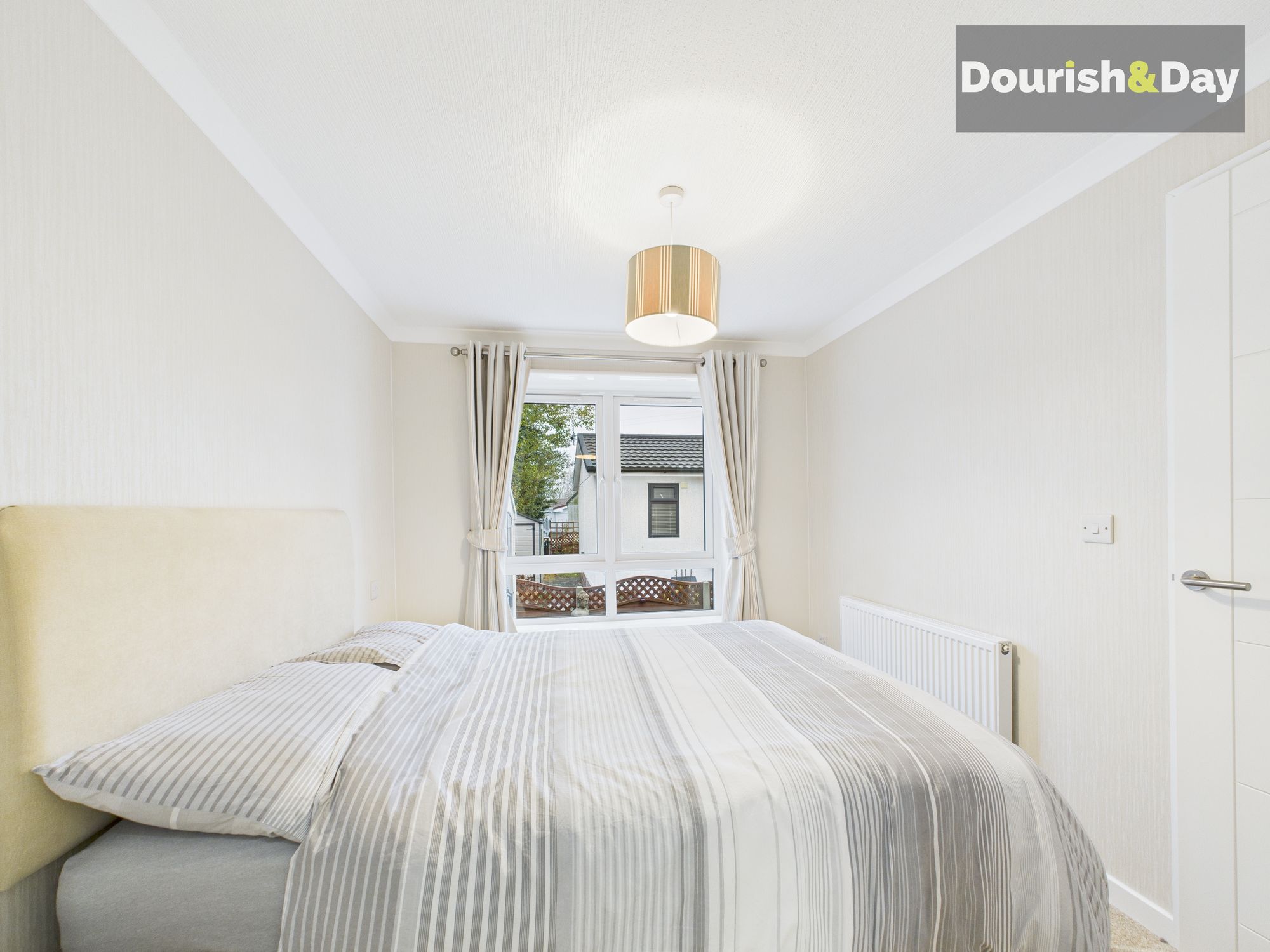 2 bed park home for sale in Lodgefield Park, Baswich, Stafford, ST17 - Property Image 15