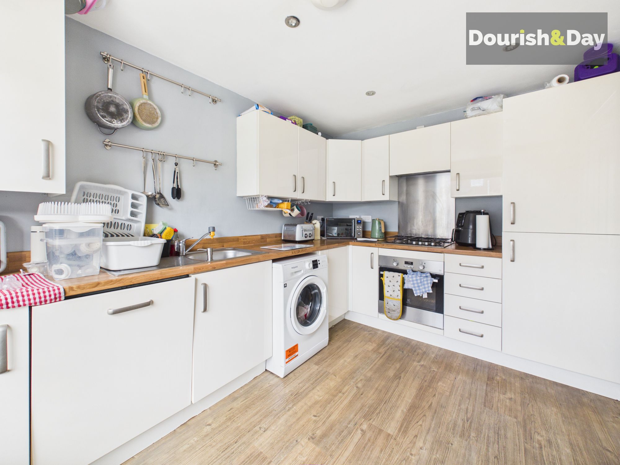 3 bed semi-detached house for sale in Blakes Meadow, Wem, SY4 - Property Image 6