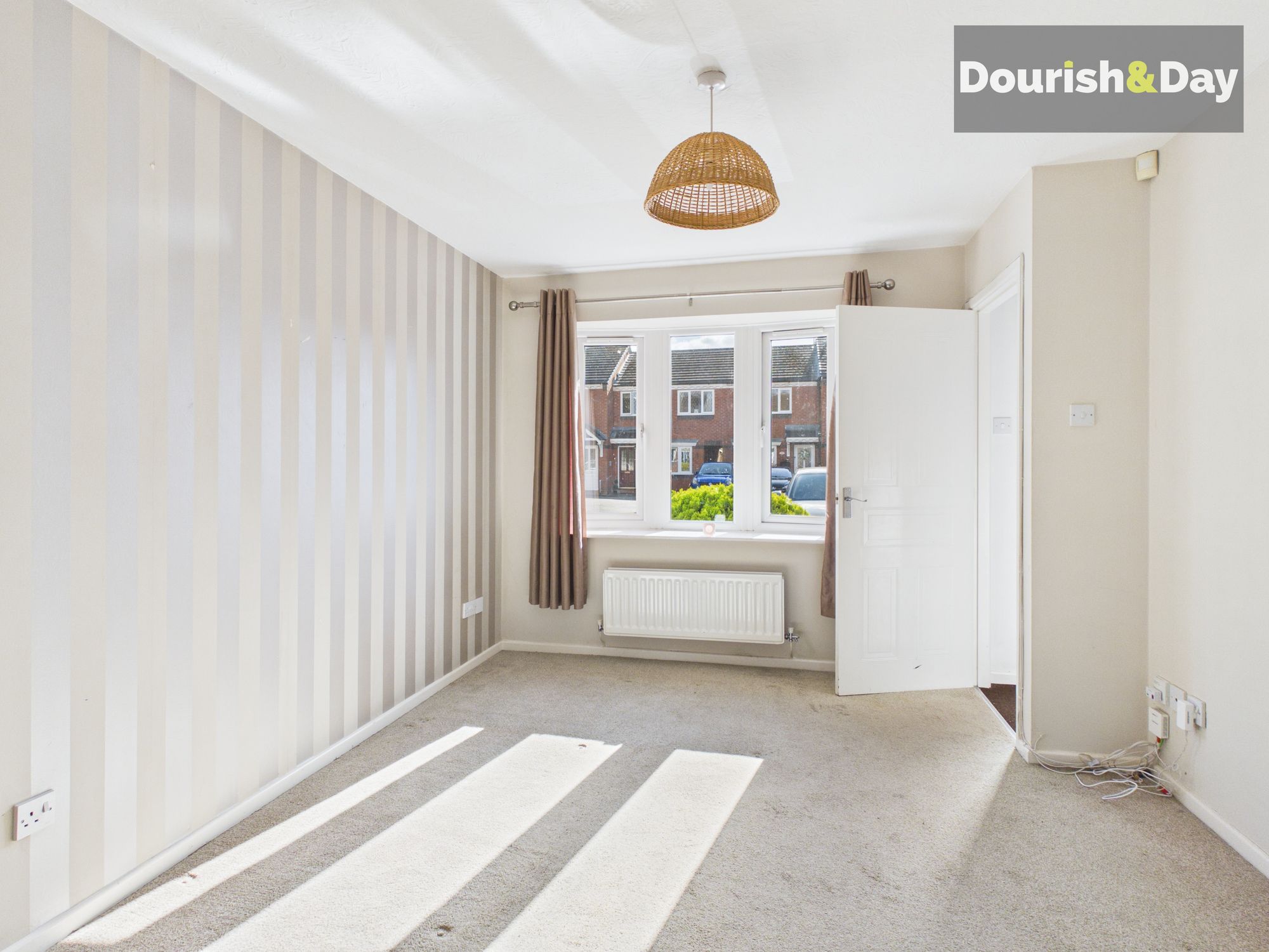 2 bed mid-terraced house to rent in Caernarvon Avenue, Stone, ST15 - Property Image 4