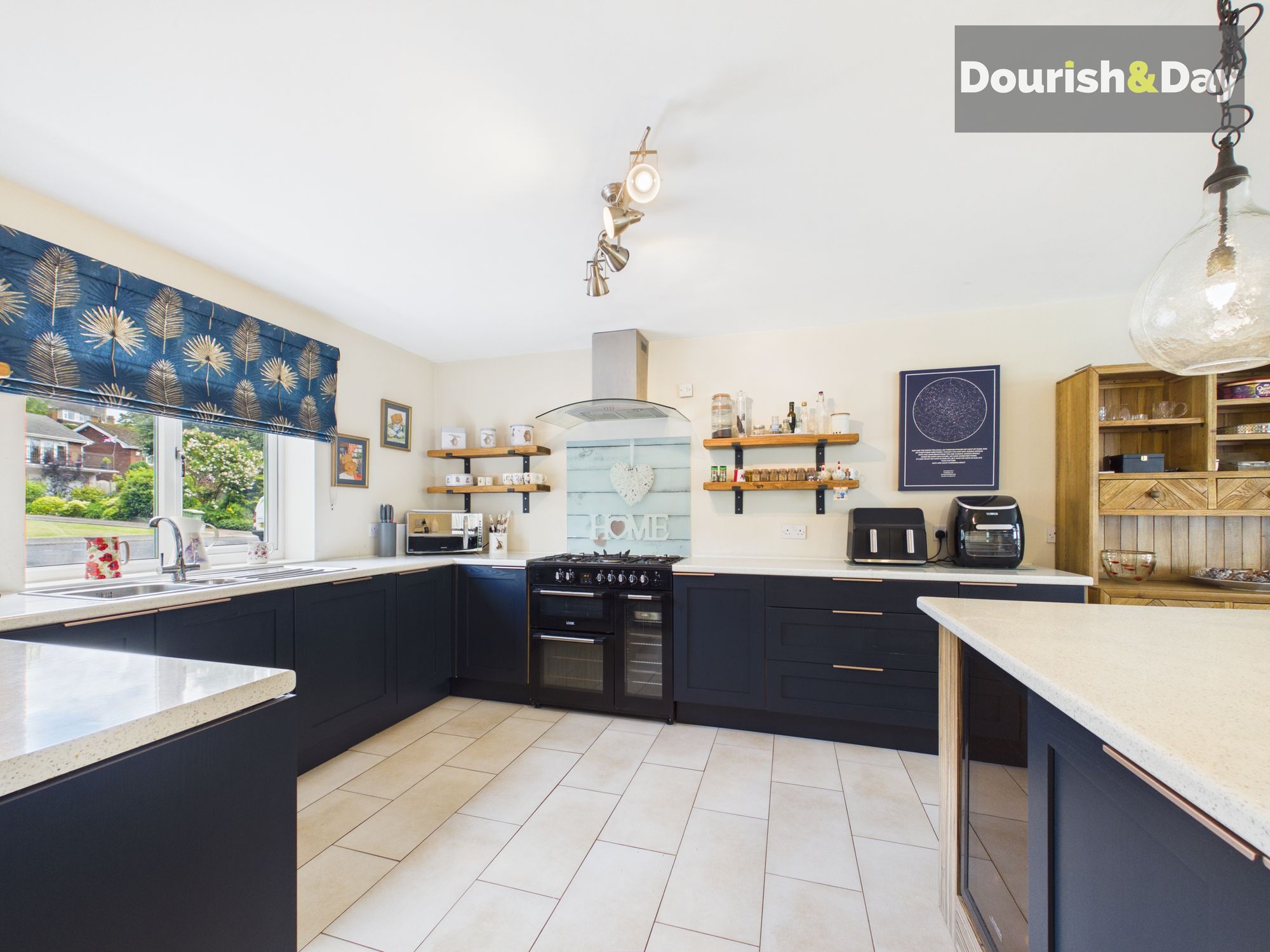 4 bed detached house for sale in Meadow Ridge, Stafford, ST17 - Property Image 3