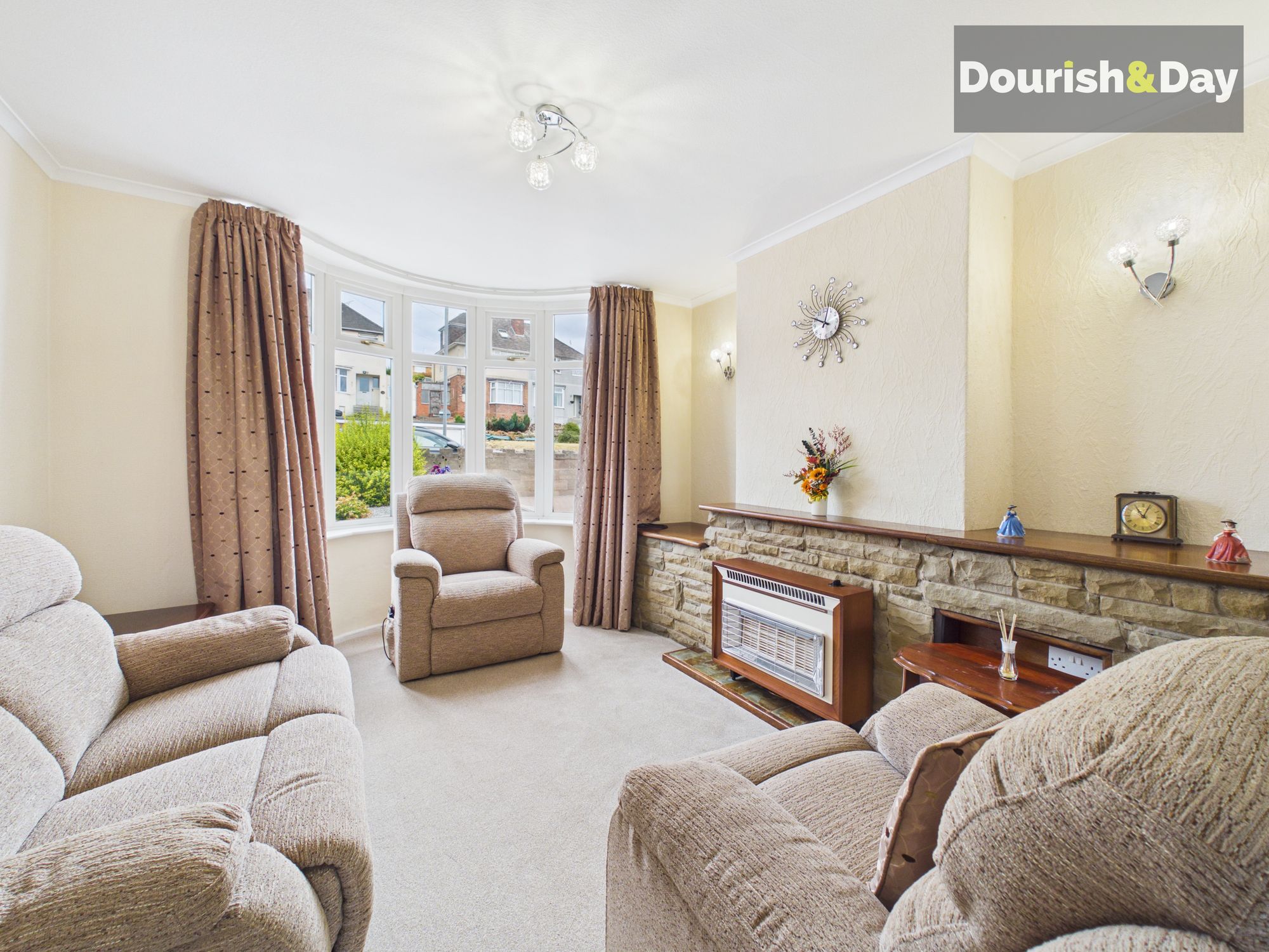 3 bed semi-detached house for sale in Tixall Road, Stafford, ST16 - Property Image 2