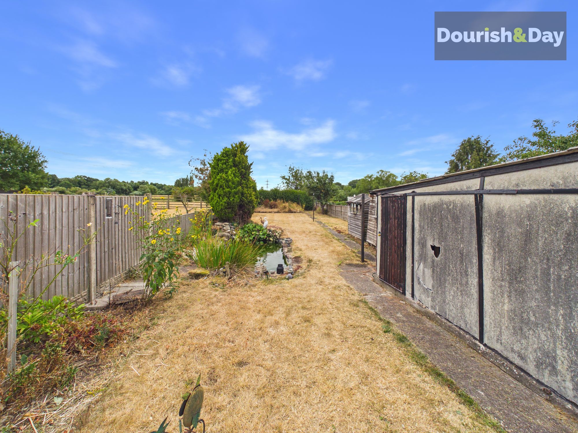 3 bed semi-detached house for sale in Tixall Road, Stafford, ST16 - Property Image 4