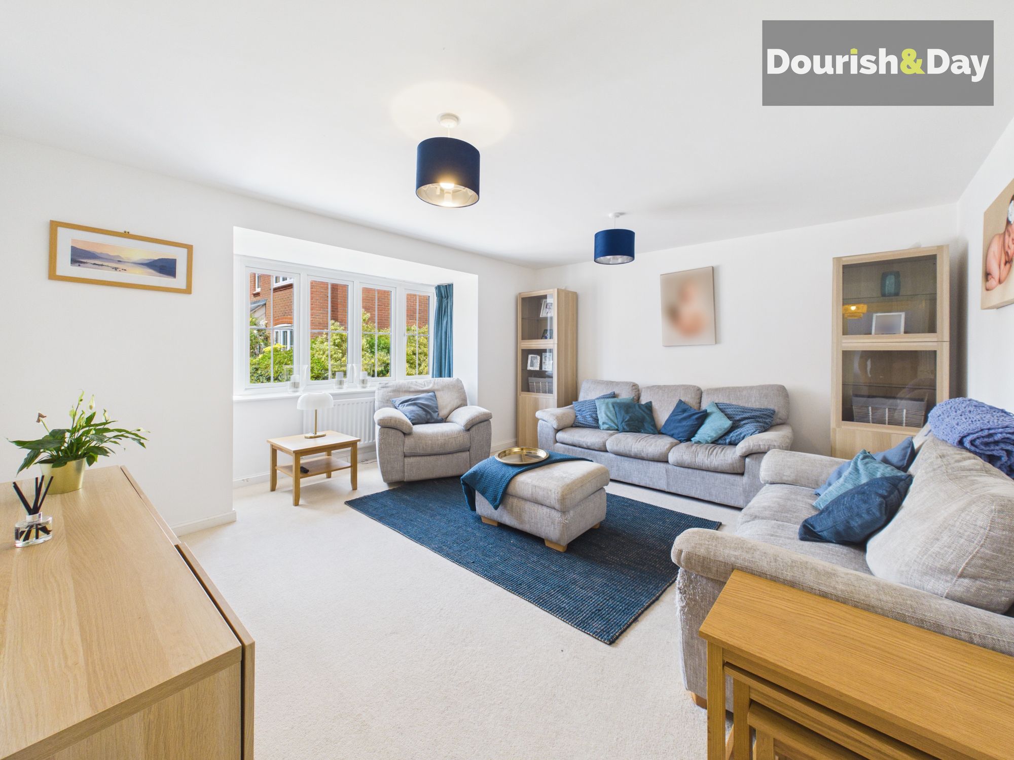 5 bed detached house for sale in Hertford Place, Stafford, ST18 - Property Image 2