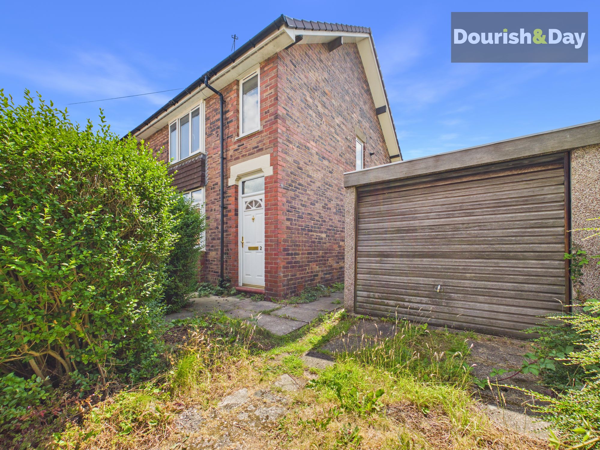 2 bed end of terrace house for sale in Princes Street, Stone, ST15