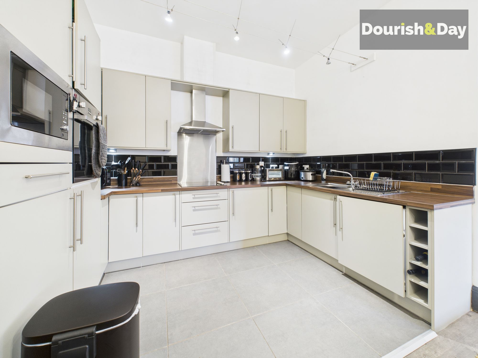 1 bed flat for sale in St. Georges Mansions, St. Georges Parkway, Stafford, ST16  - Property Image 3