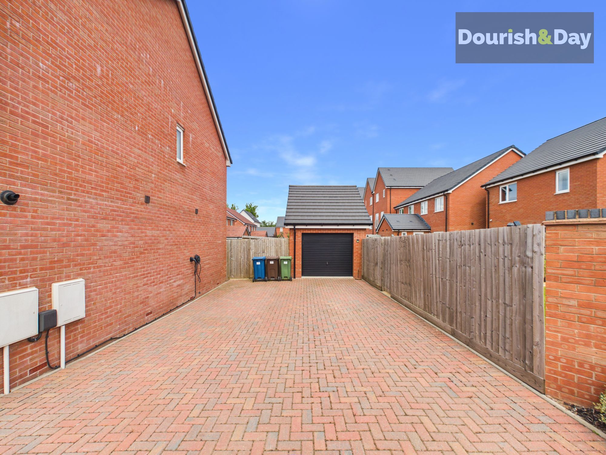 3 bed detached house for sale in Delphinium Place, Stafford, ST17 - Property Image 17