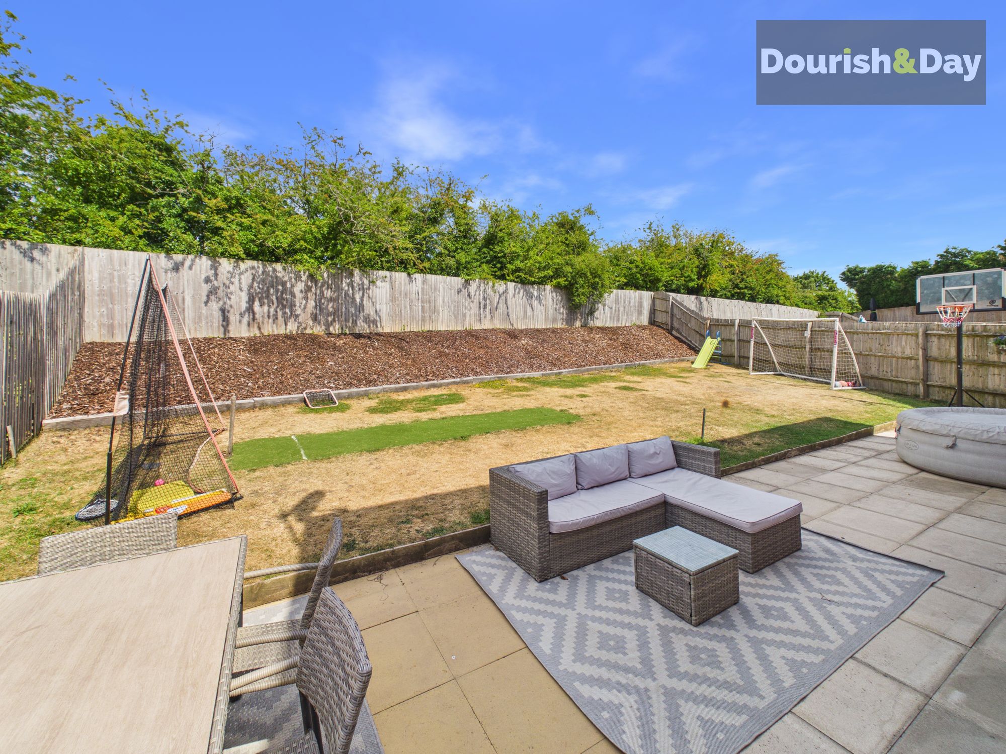 4 bed detached house for sale in Elizabeth Gardens, Hixon, ST18  - Property Image 4