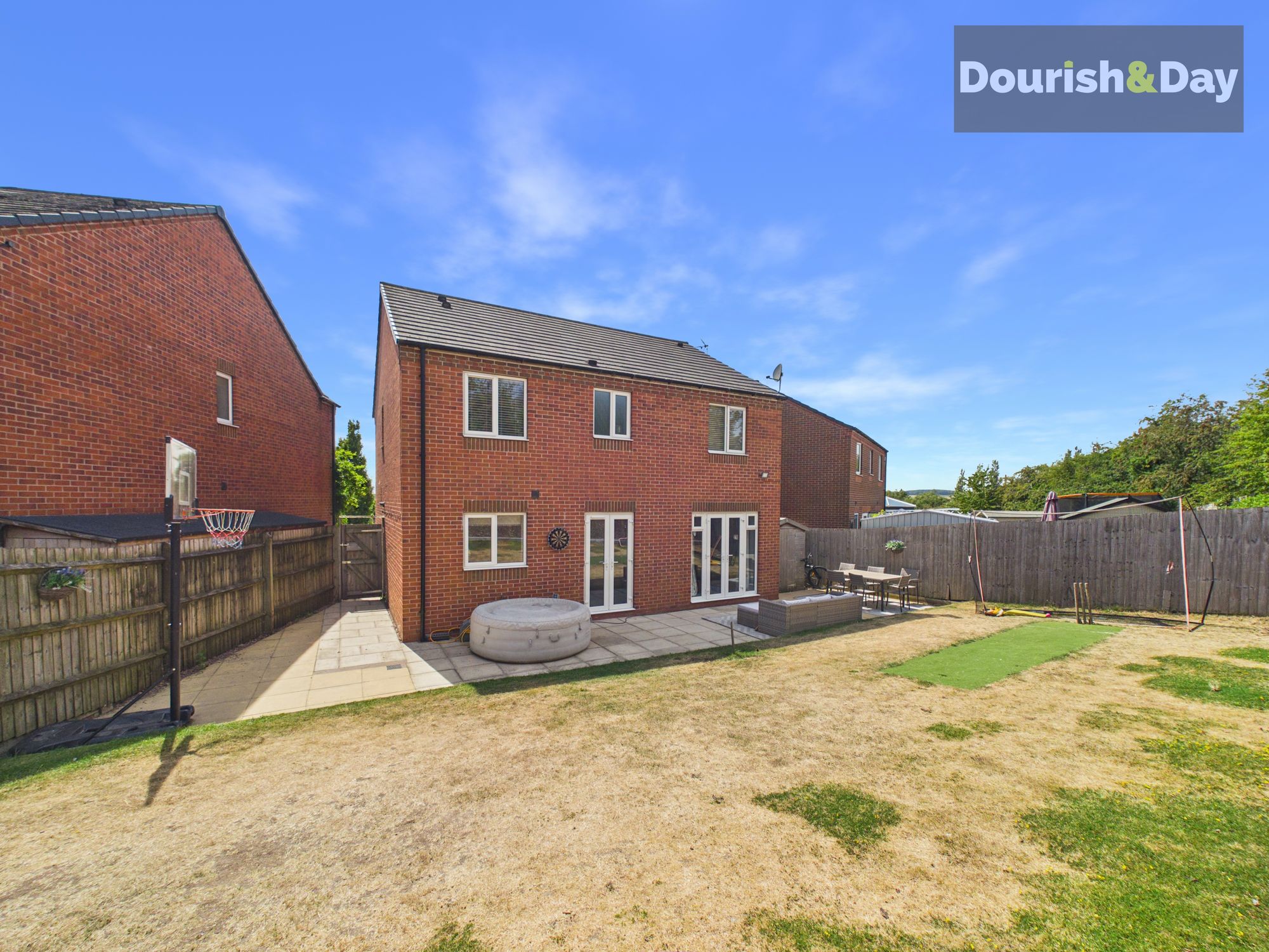 4 bed detached house for sale in Elizabeth Gardens, Hixon, ST18  - Property Image 16